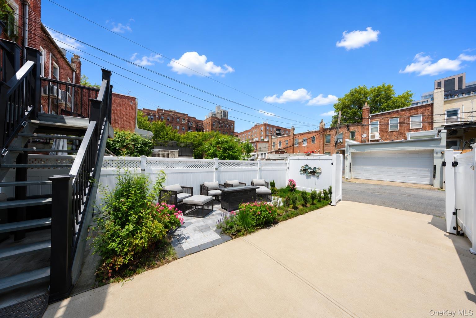 6613 Booth Street – For Sale photo 4