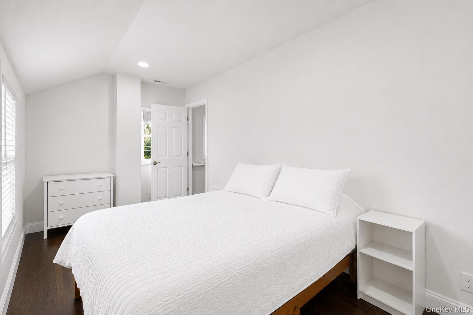 2 Taft Avenue – For Sale photo 14