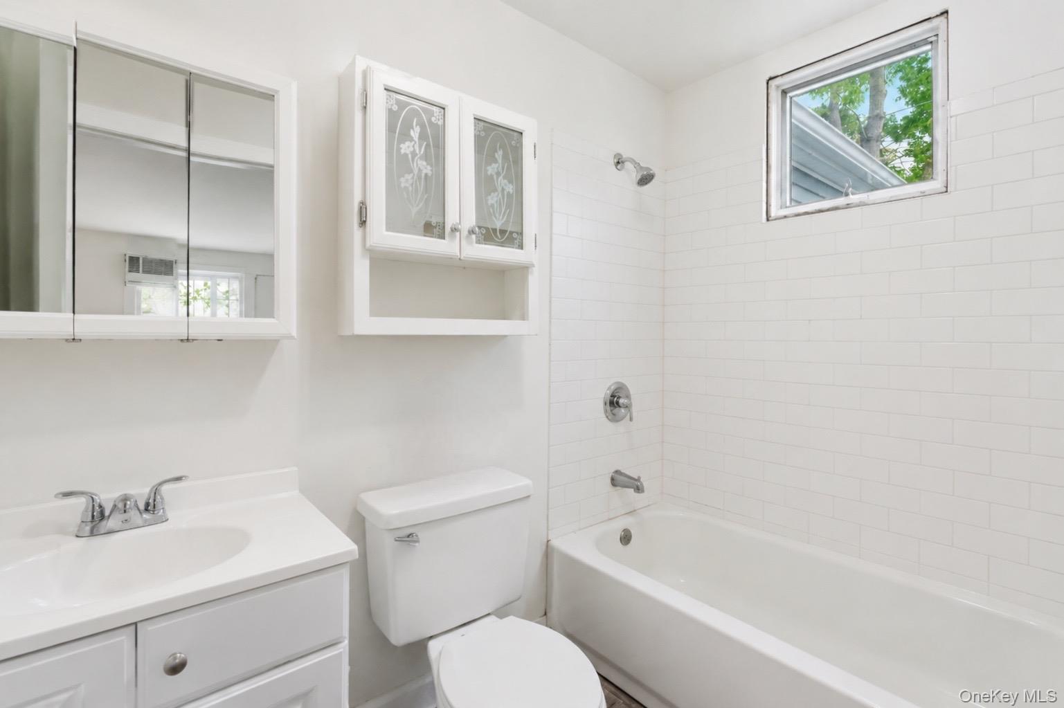 2 Taft Avenue – For Sale photo 22