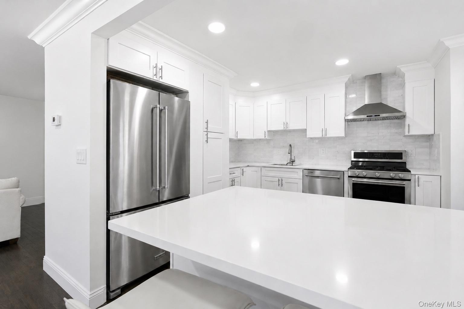 2 Taft Avenue – For Sale photo 6