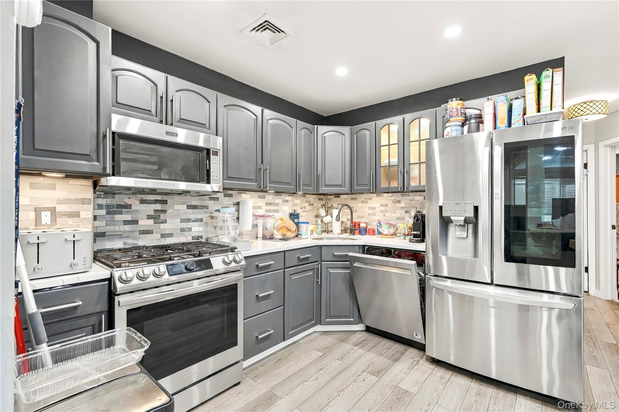 230 Kearney Avenue – For Sale photo 5