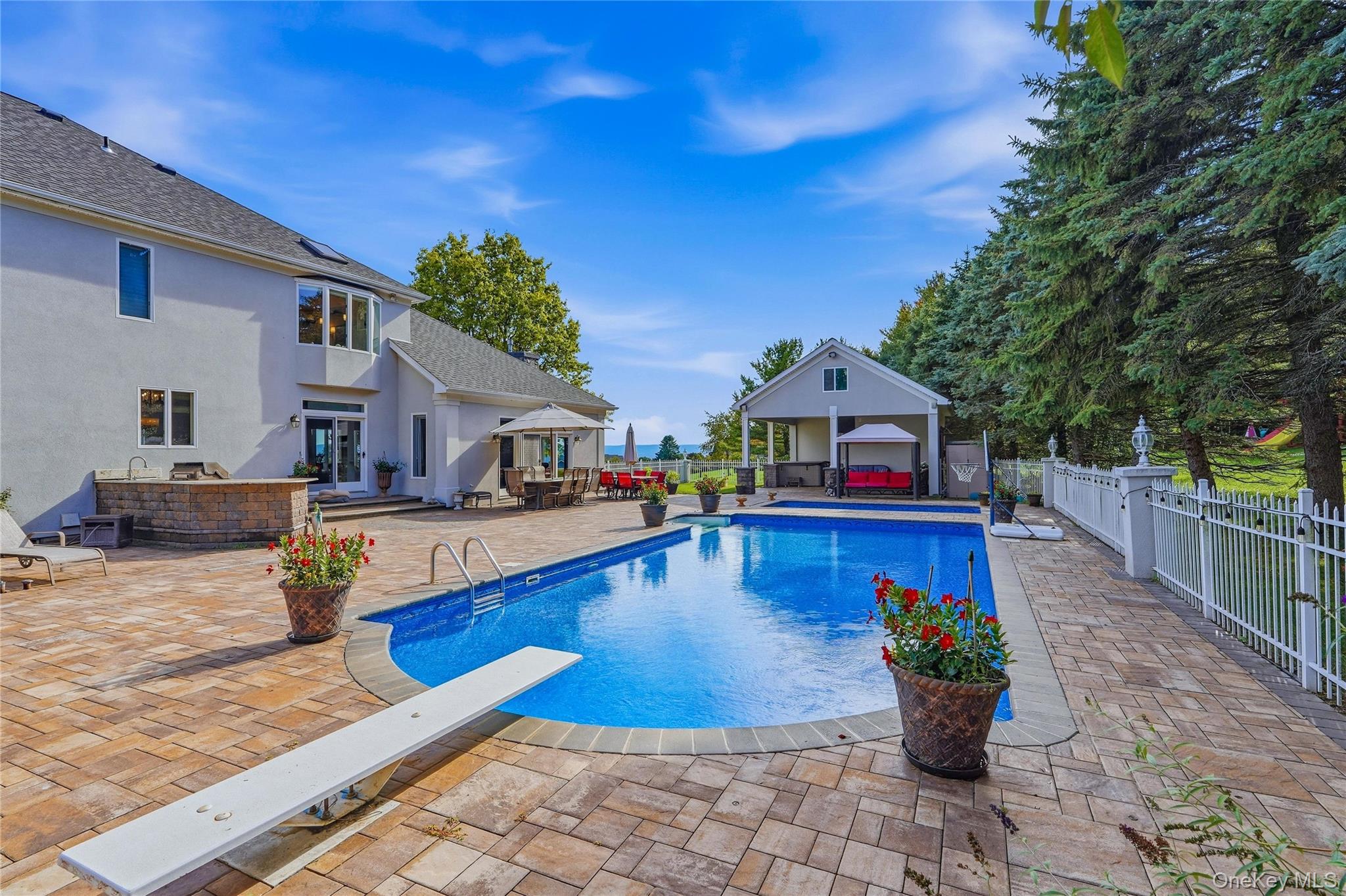63 Far Horizons Drive – For Sale photo 34