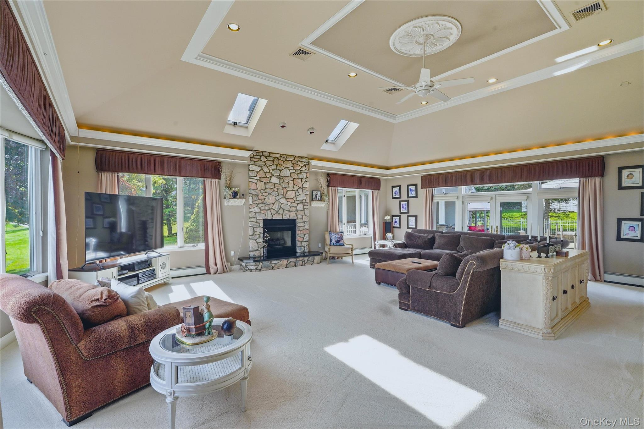 63 Far Horizons Drive – For Sale photo 14