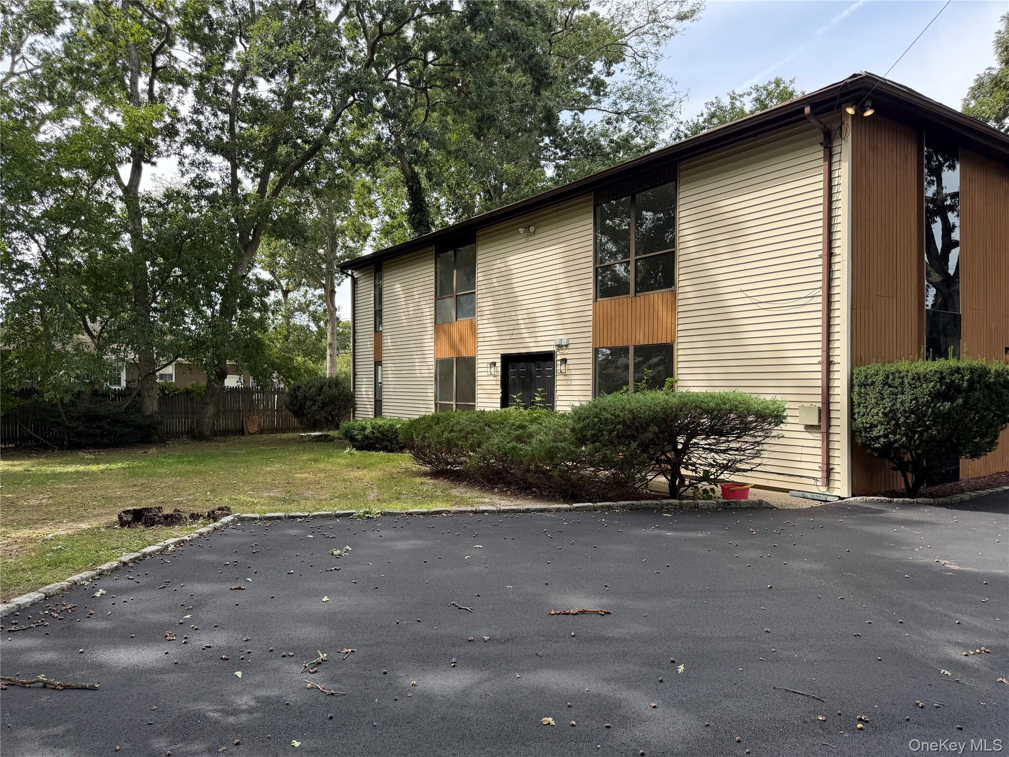 112 Hillside Road – For Sale photo 3