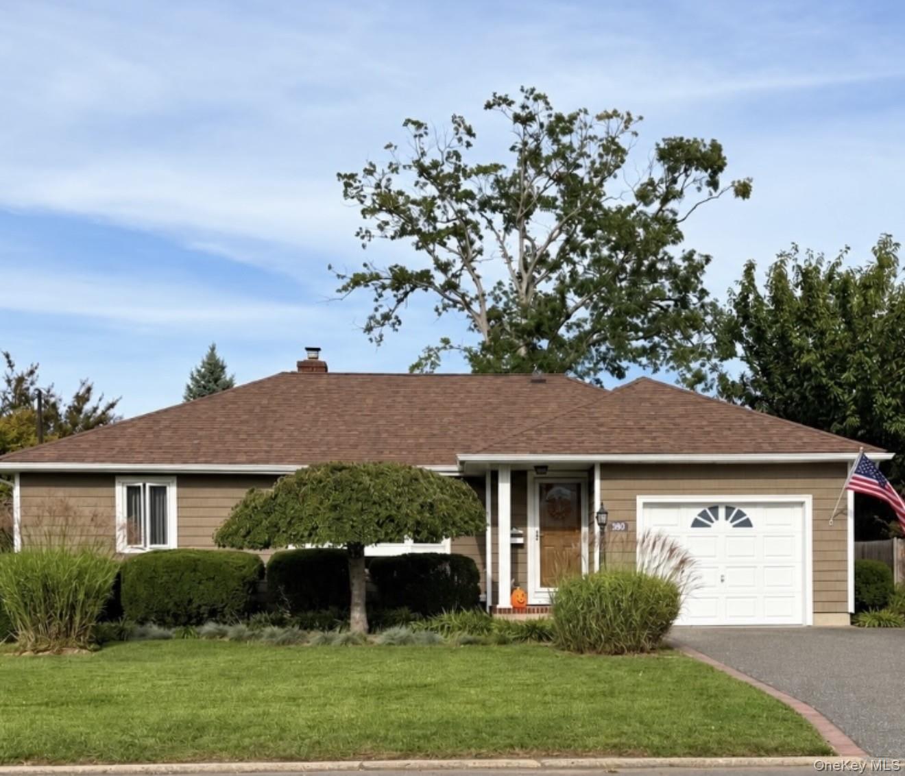 380 N Clinton Avenue – For Sale