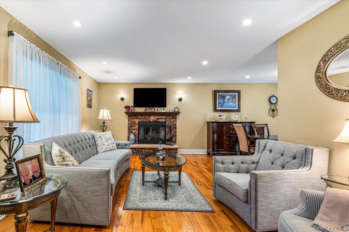 53 State Place – For Sale photo 5