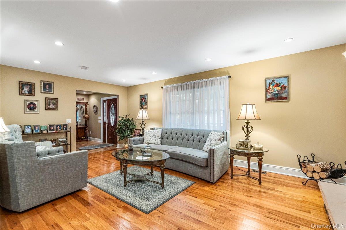 53 State Place – For Sale photo 4
