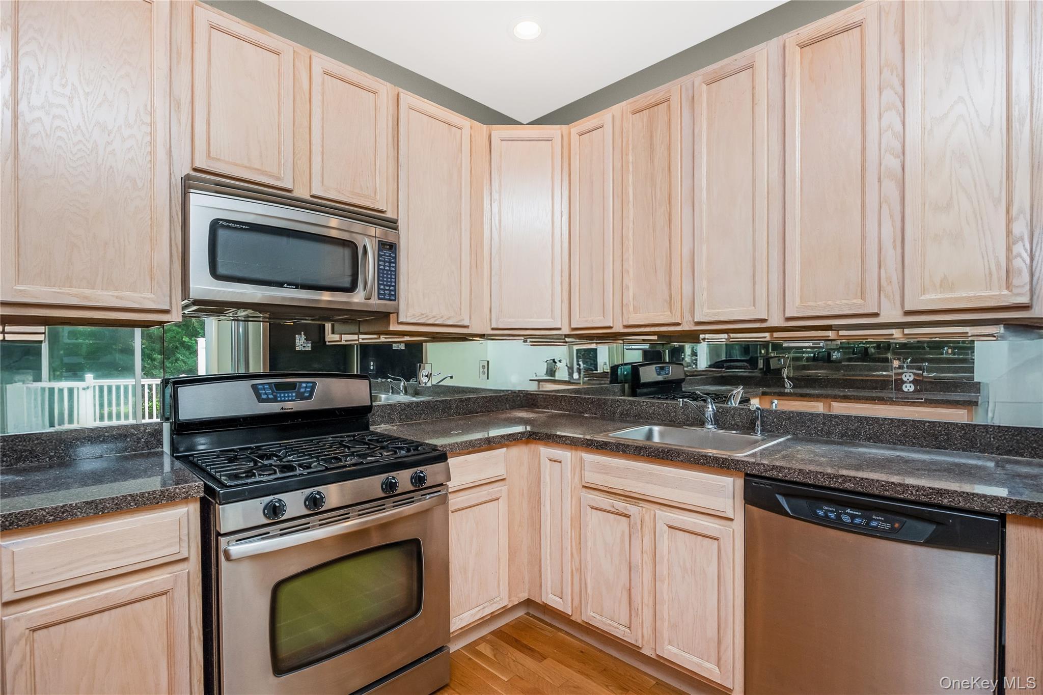 218 Kettles Lane – For Sale photo 13