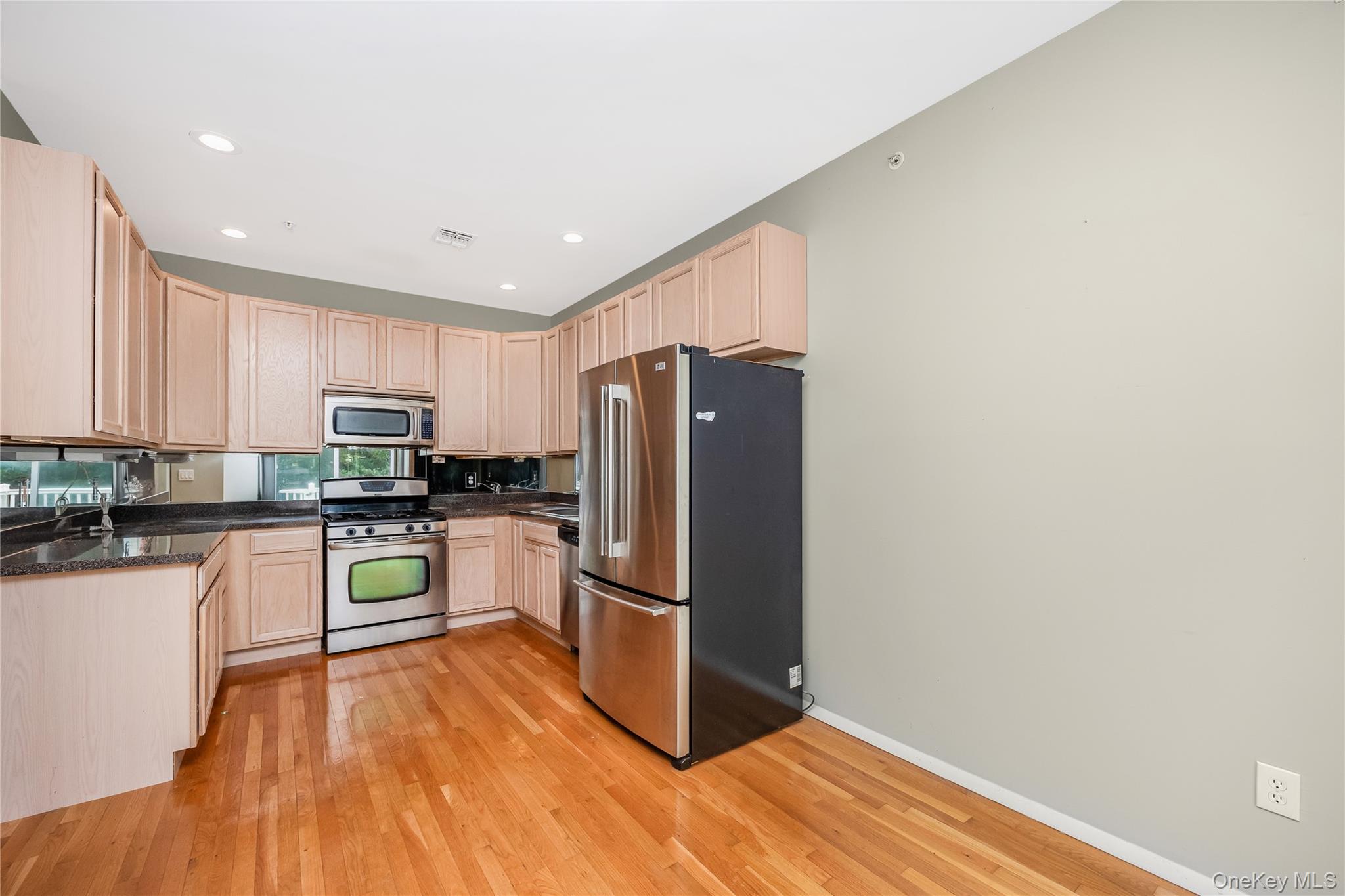 218 Kettles Lane – For Sale photo 12