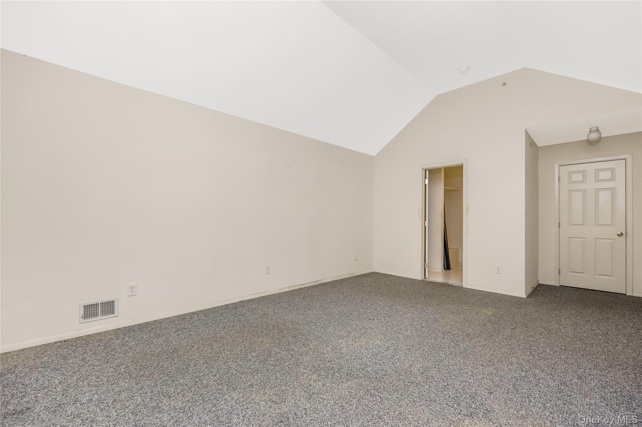 218 Kettles Lane – For Sale photo 25