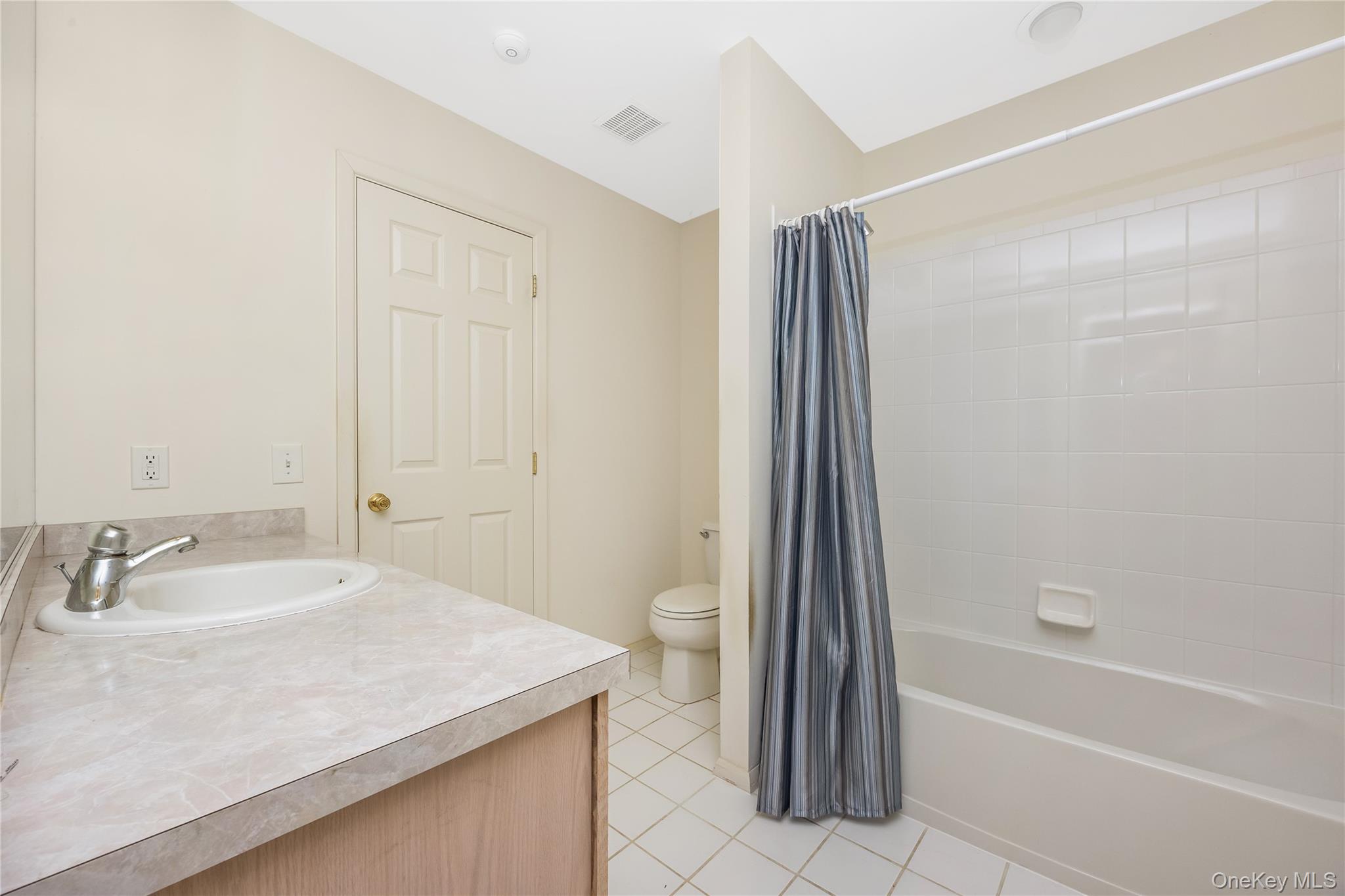 218 Kettles Lane – For Sale photo 23
