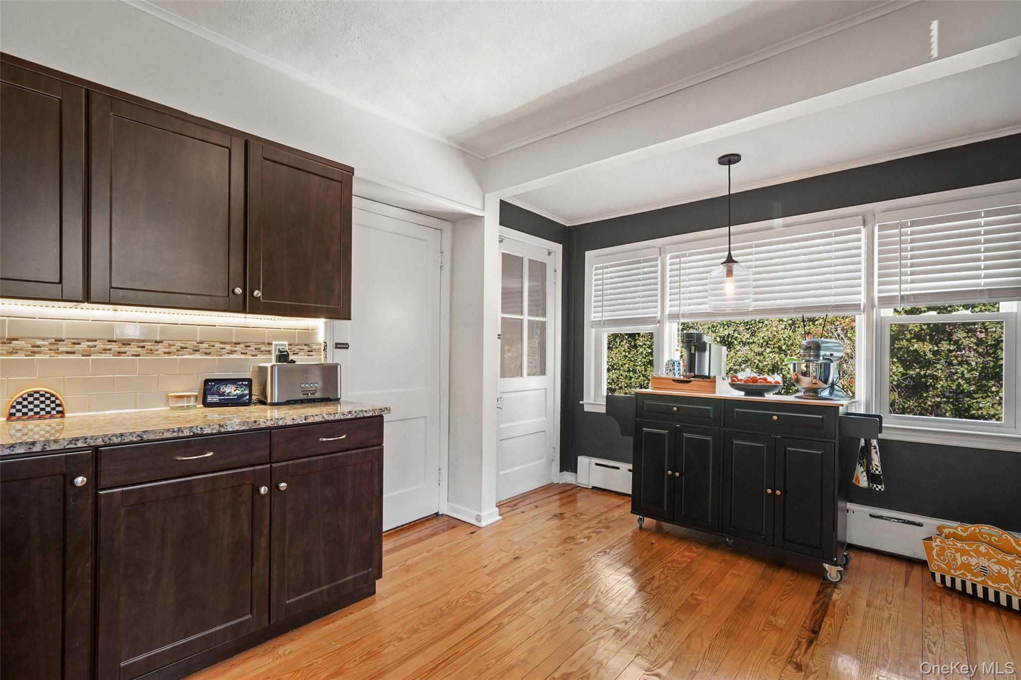 315 Stanley Avenue – For Sale photo 8