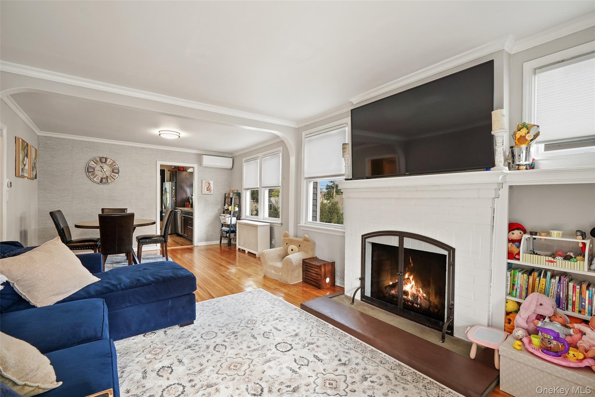 315 Stanley Avenue – For Sale photo 4