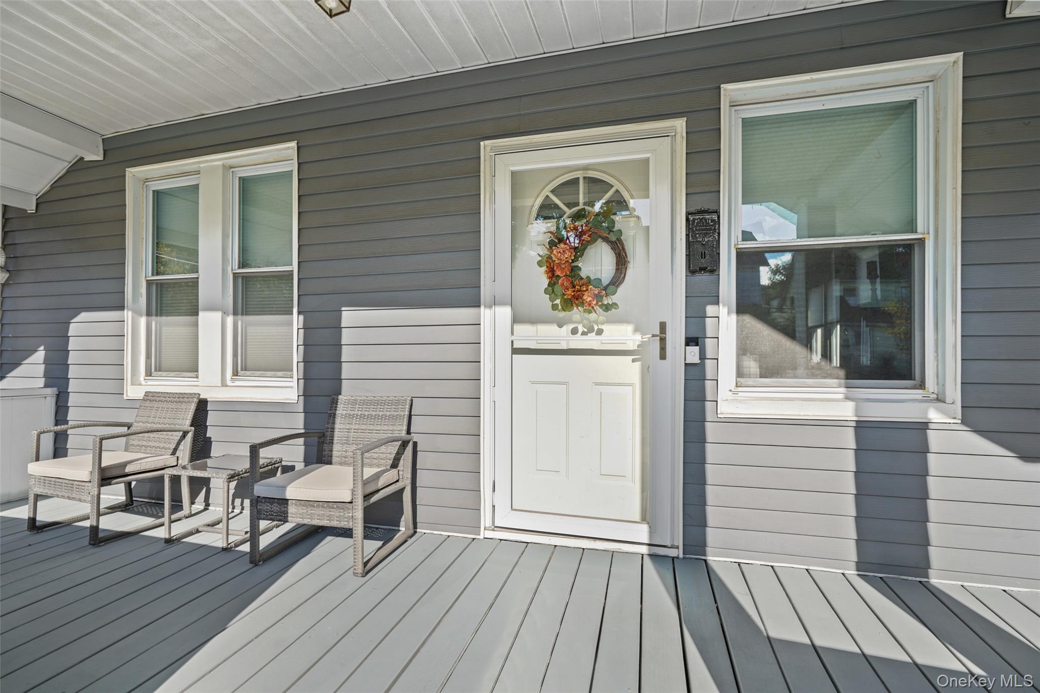 315 Stanley Avenue – For Sale photo 3