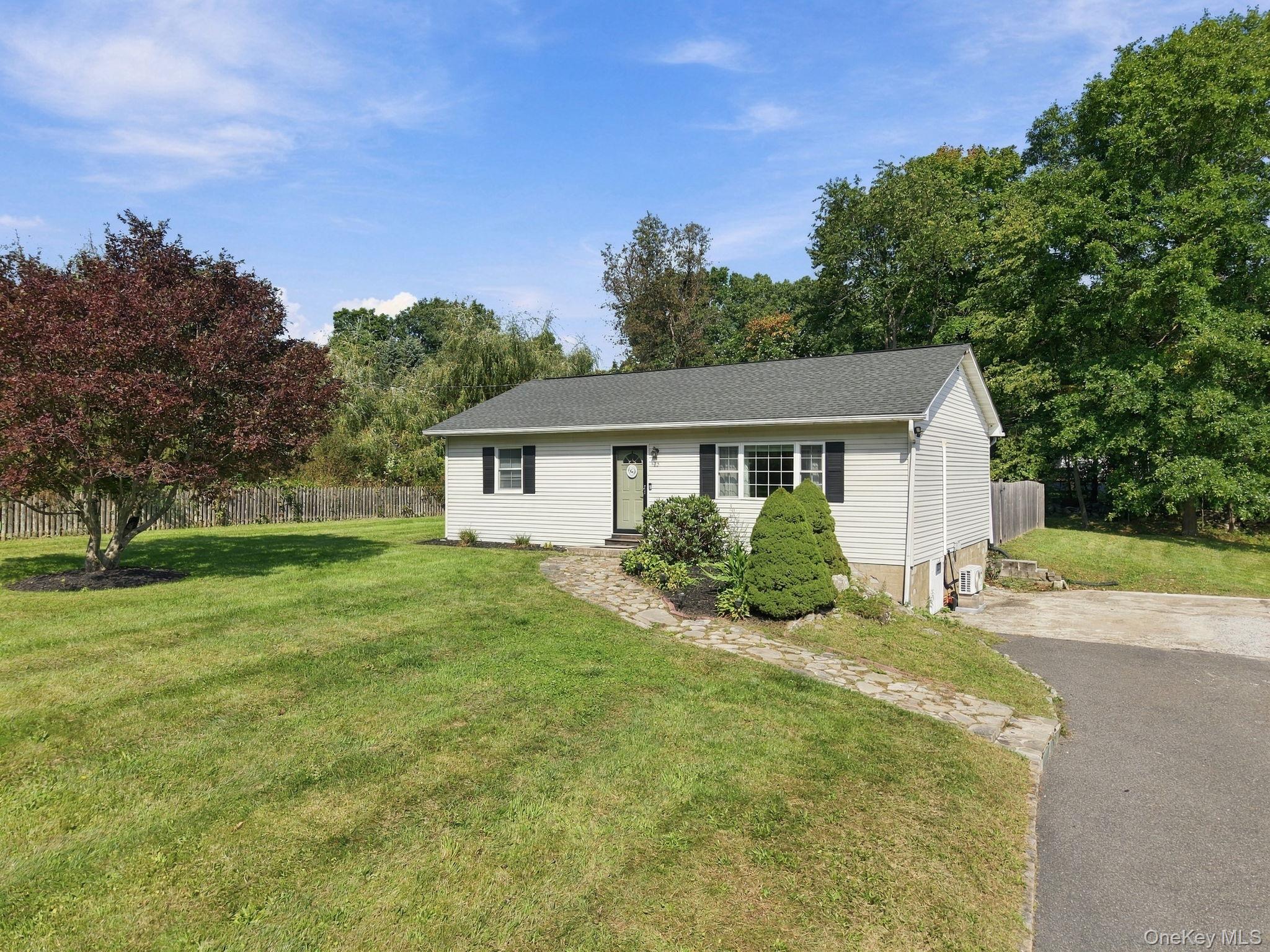 15 Countryman Lane – For Sale photo 25