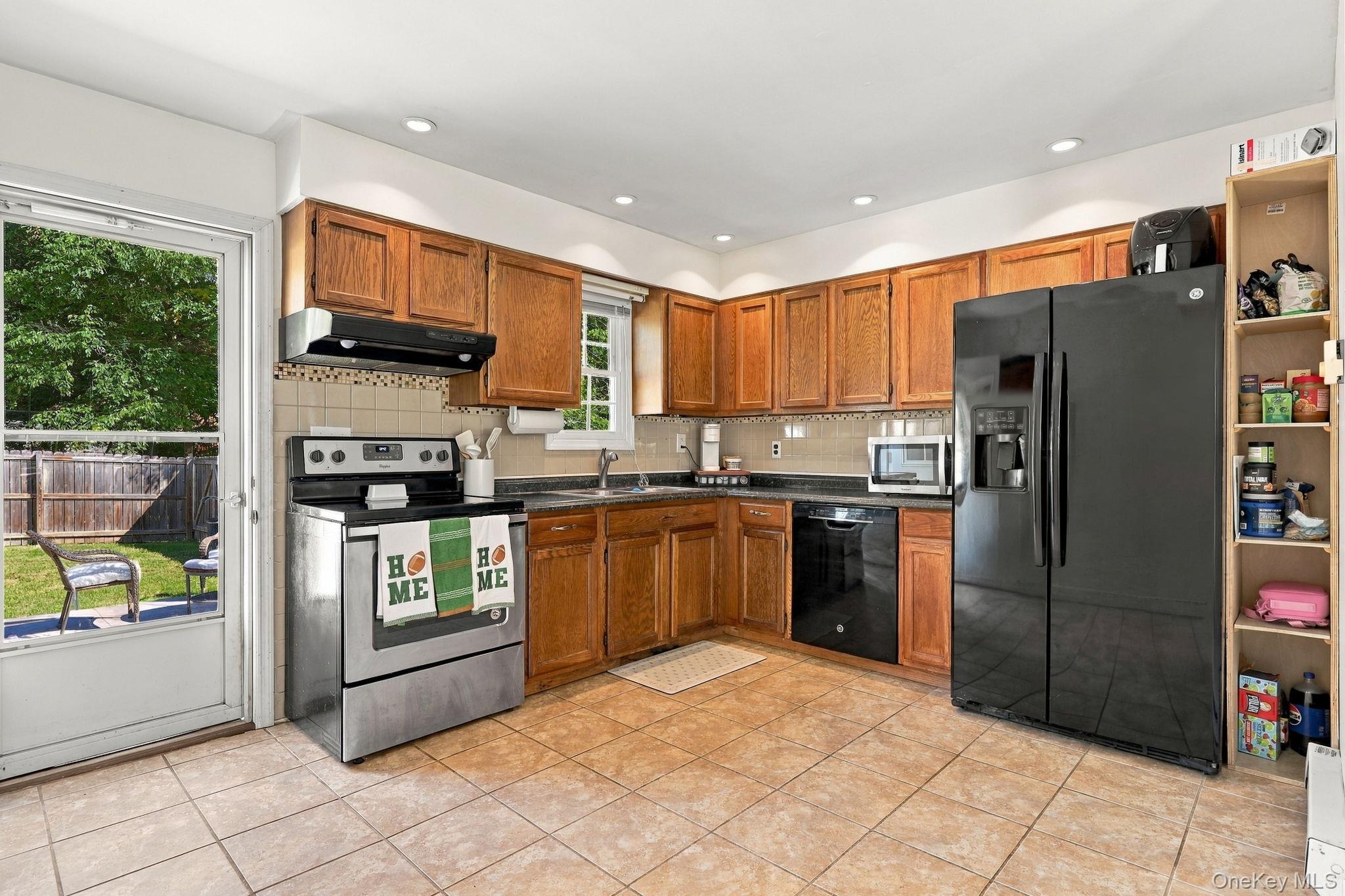 15 Countryman Lane – For Sale photo 10