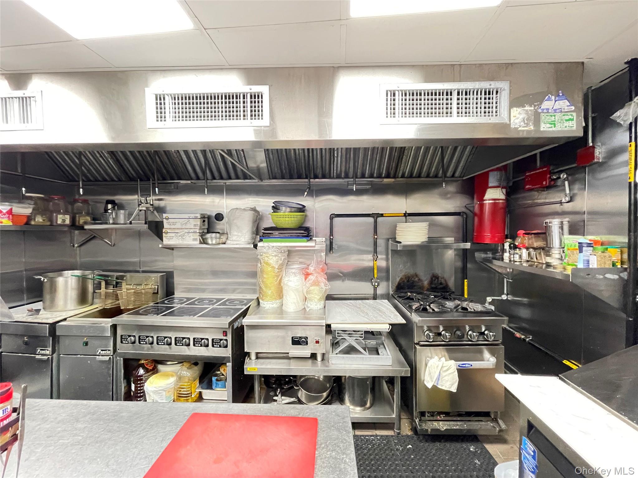 35-22 Farrington Street – For Rent photo 8