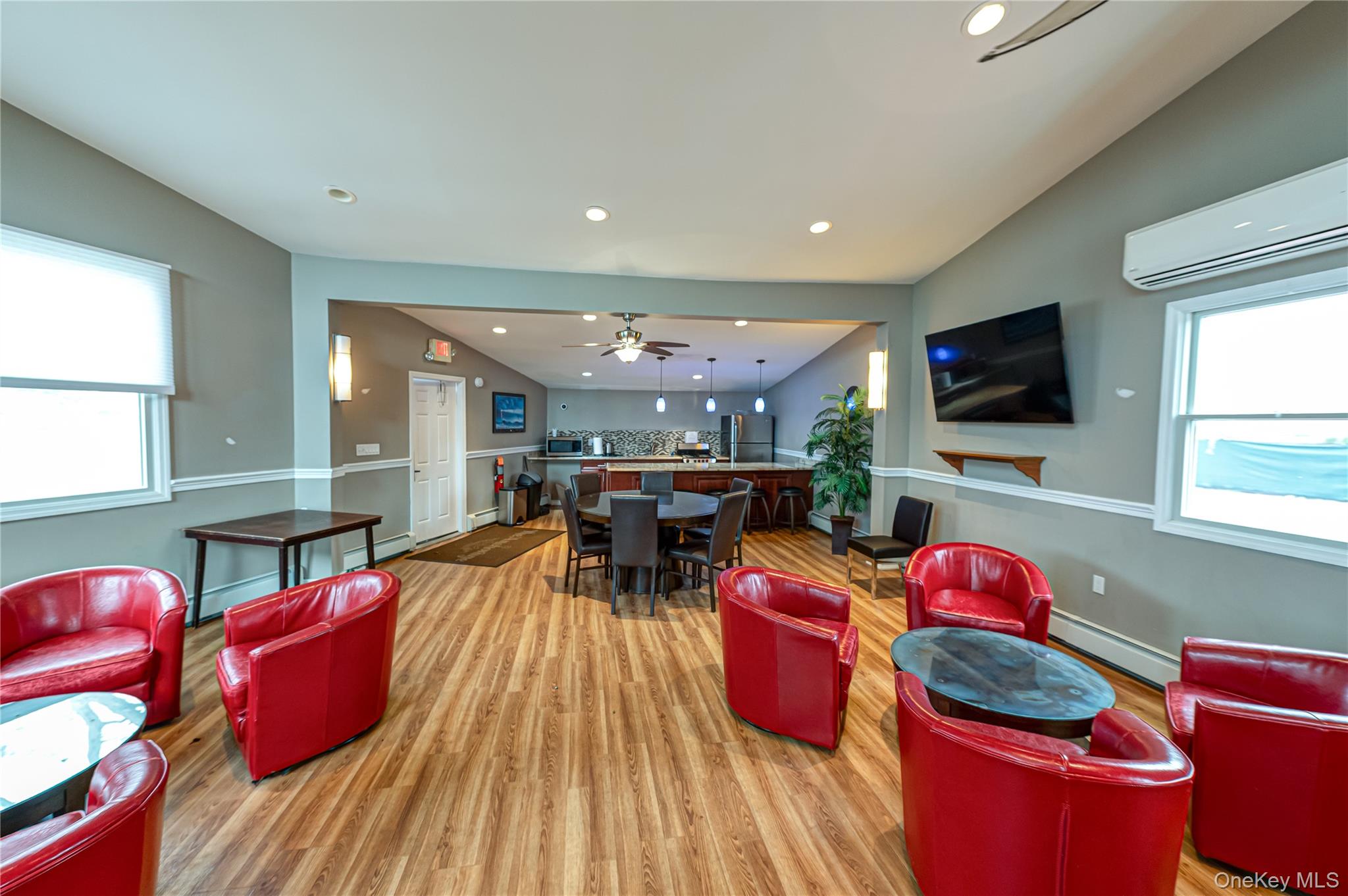 337 Mariners Way, Unit 337 photo 24