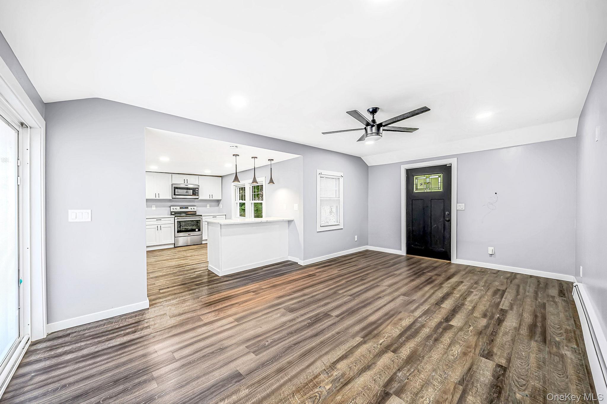 4 Oak Lane – For Sale photo 4
