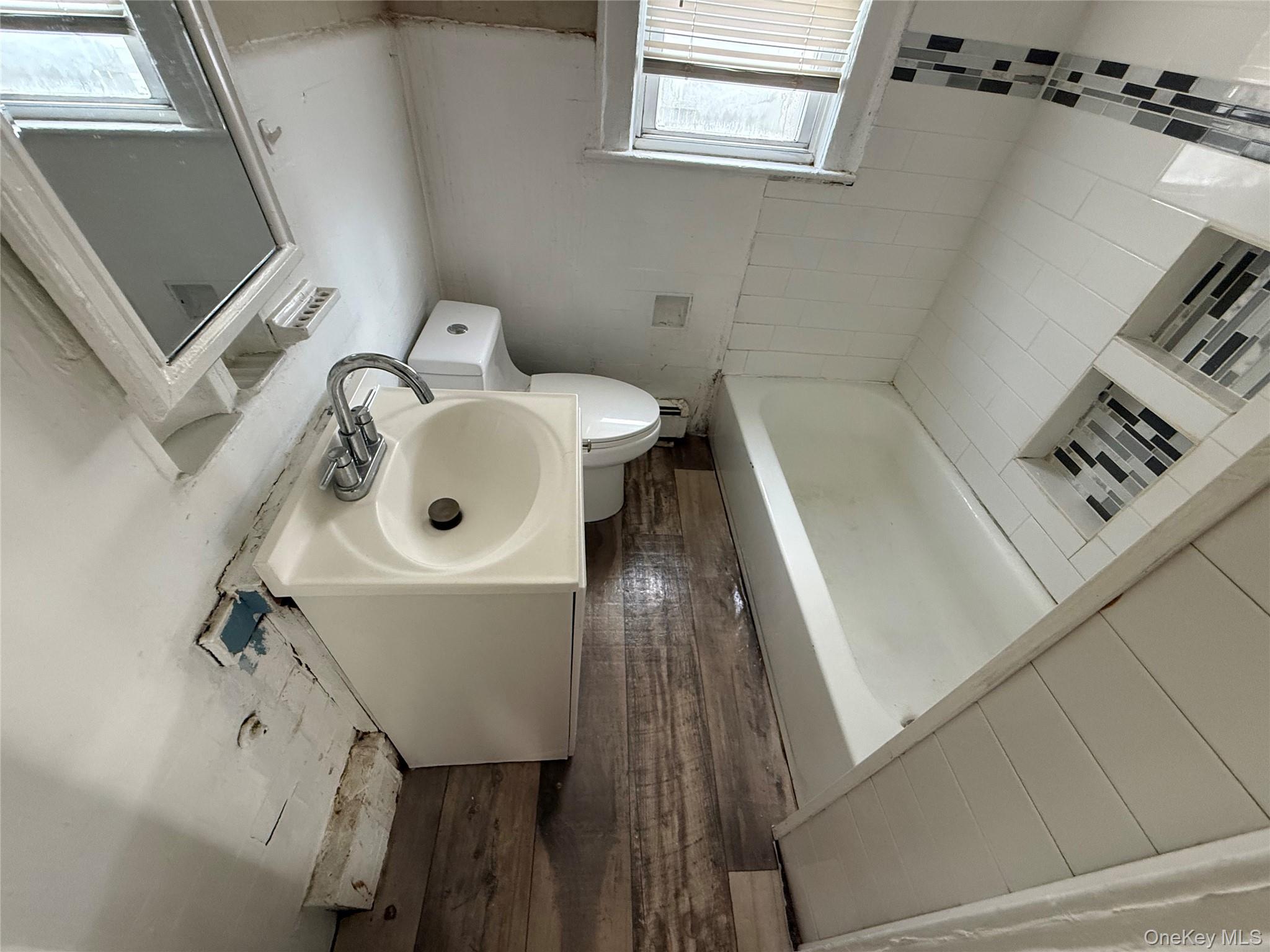 36 E Fulton Street – For Sale photo 16
