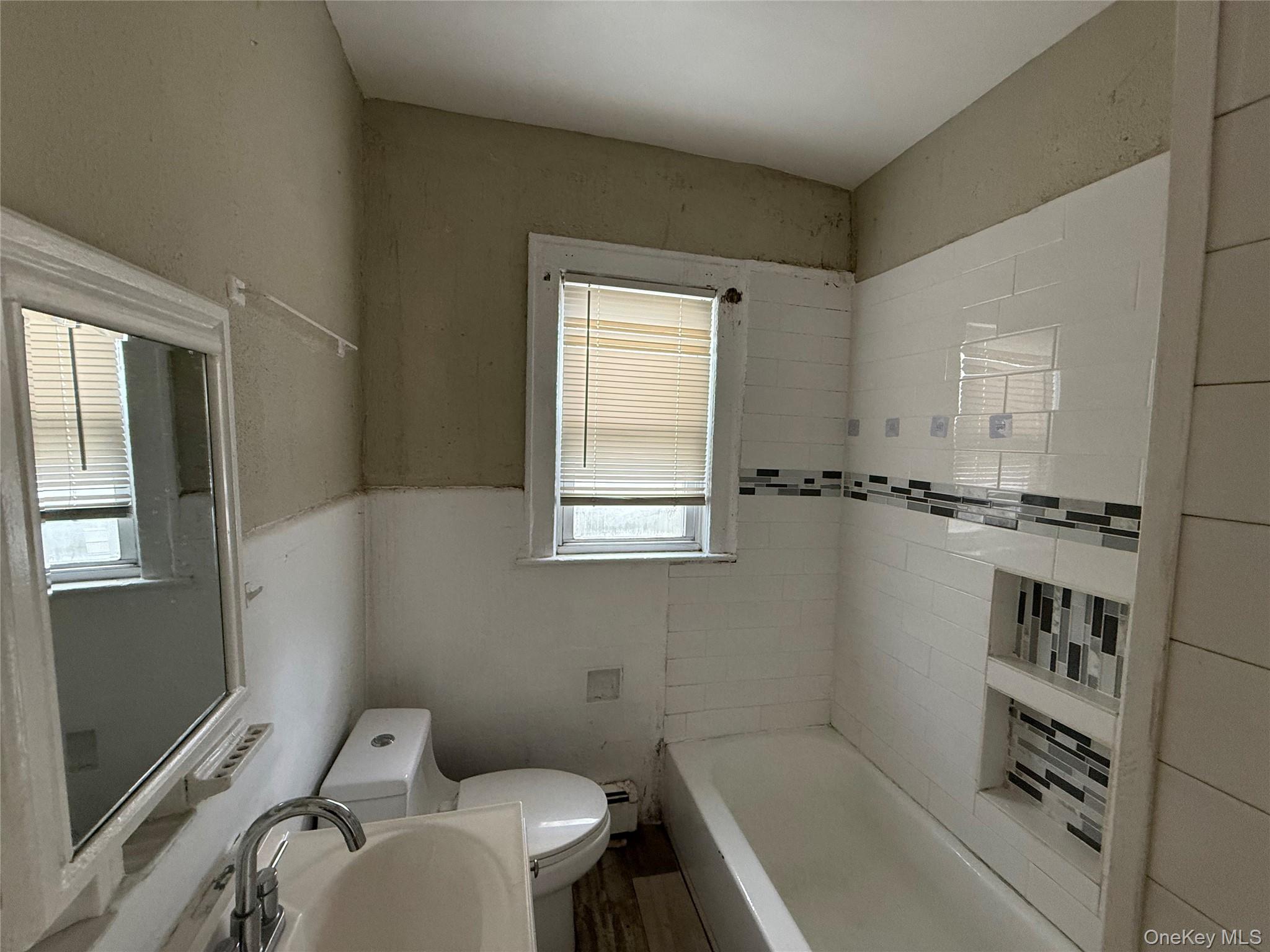 36 E Fulton Street – For Sale photo 17