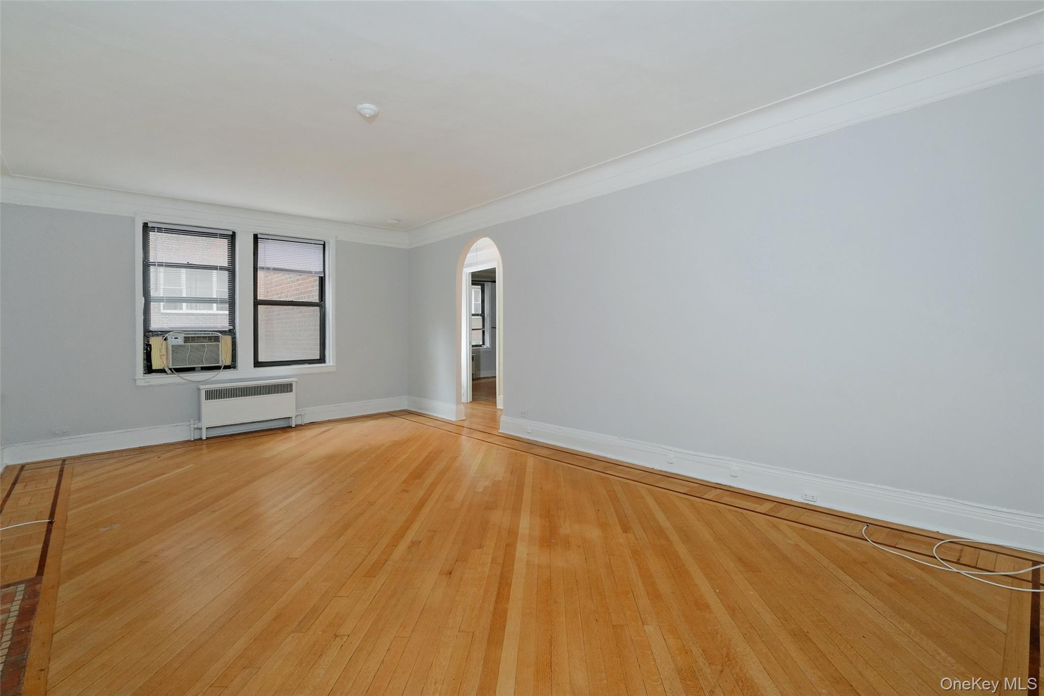1 Broad Parkway, Unit 4L photo 6
