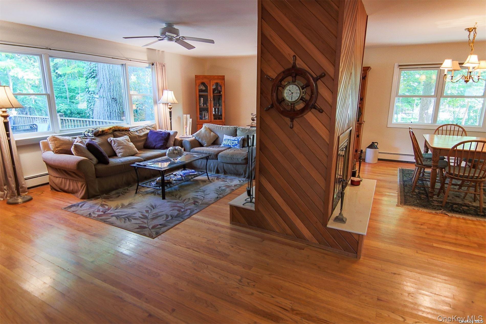 101 N Country Road – For Sale photo 10
