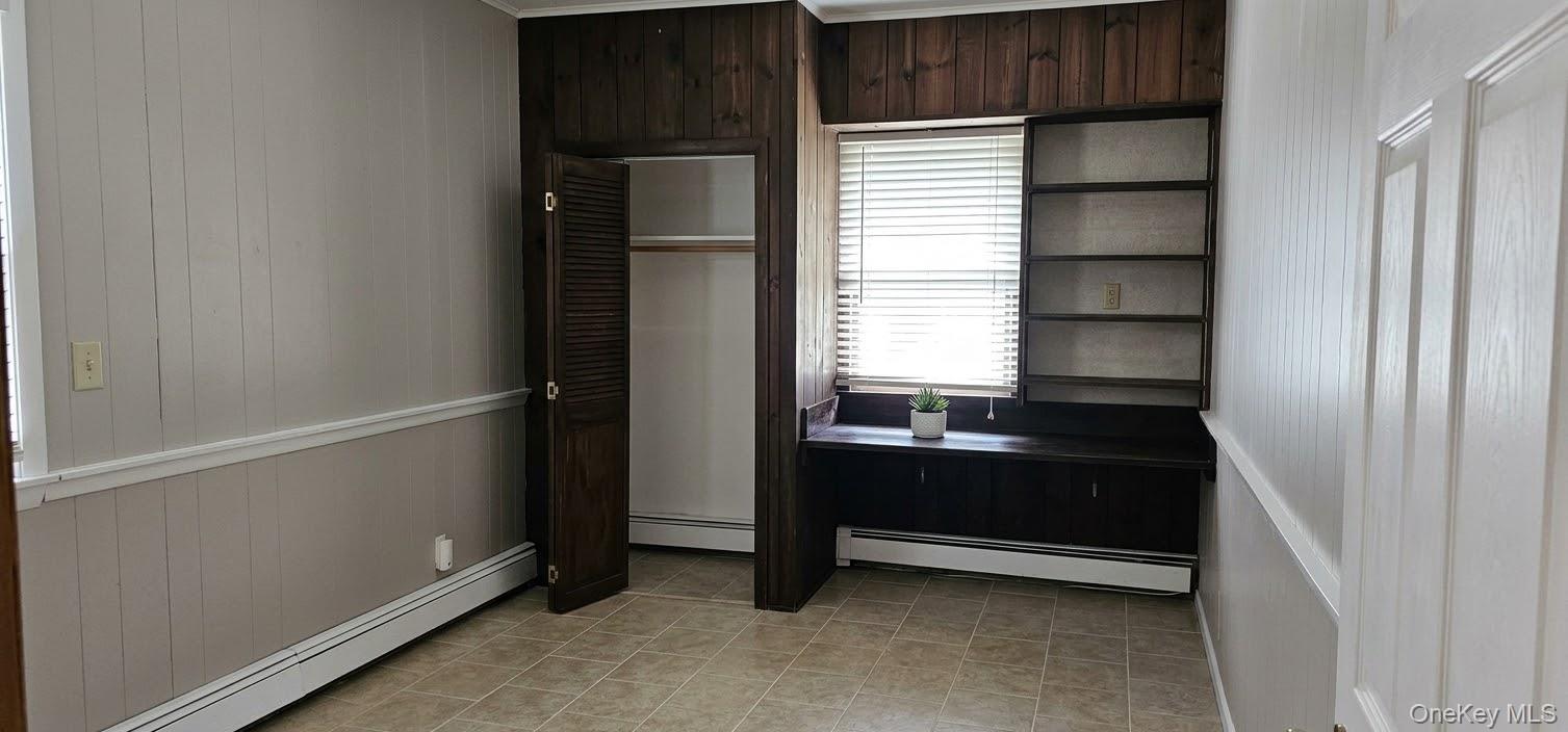 101 N Country Road – For Sale photo 4