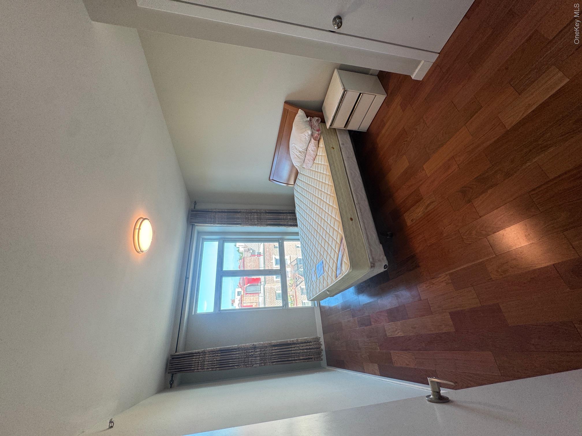 14238 37th Avenue, Unit 8B photo 10