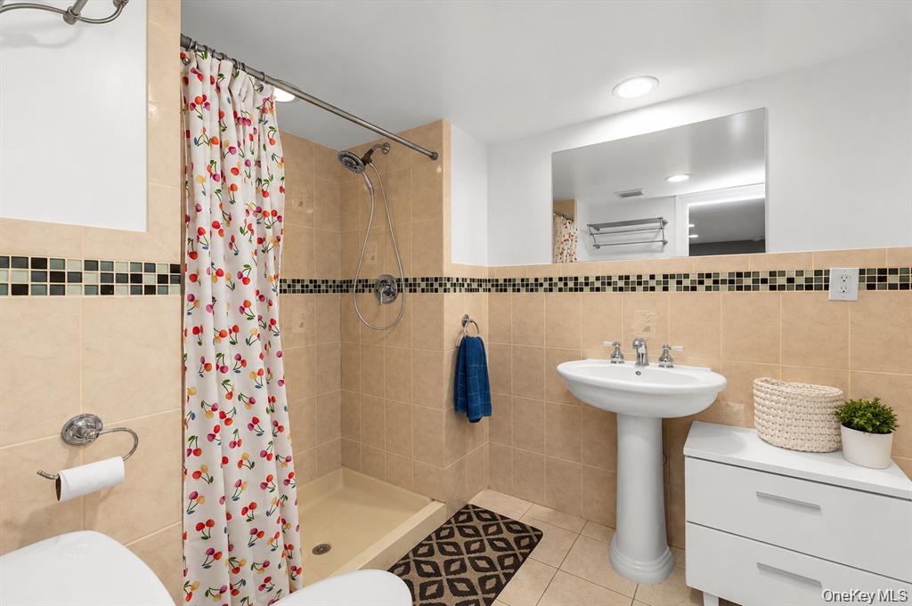65 Threepence Drive – For Sale photo 34