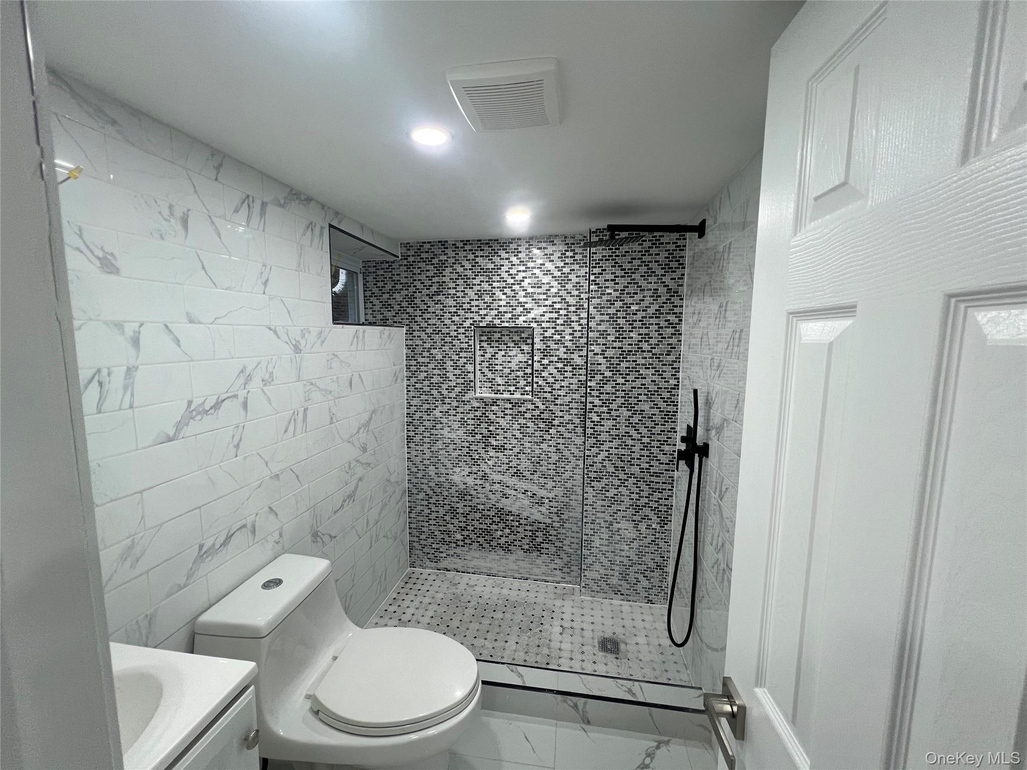 16731 109th Avenue – For Sale photo 13