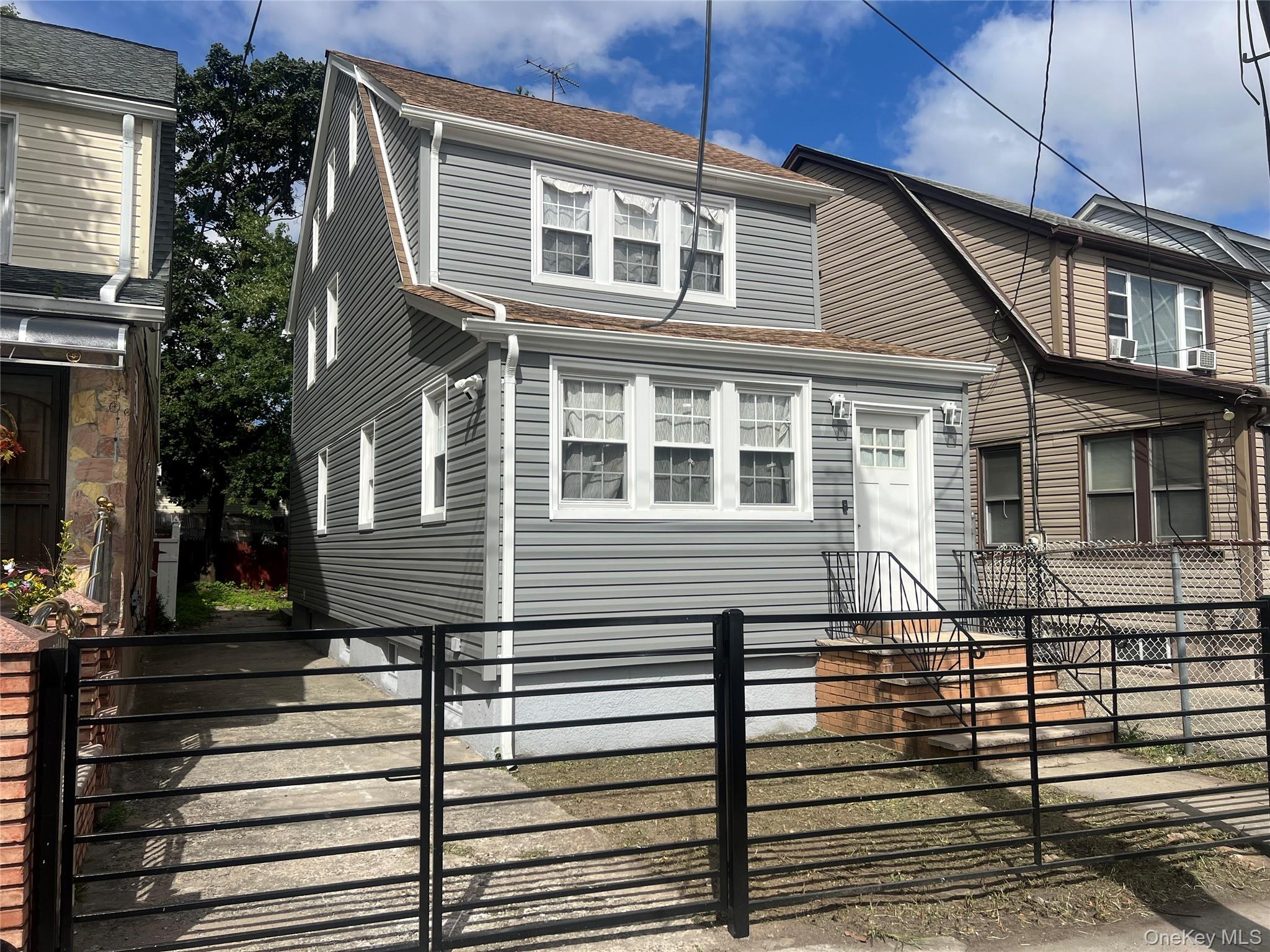 16731 109th Avenue – For Sale