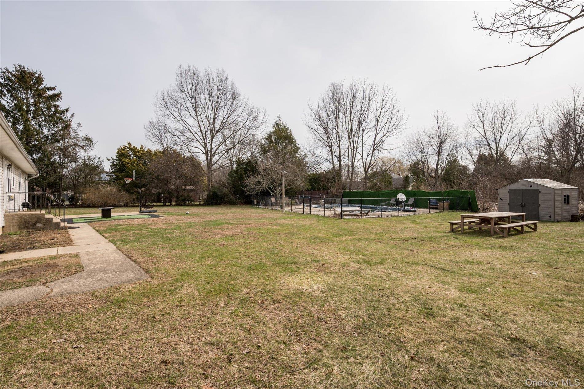 270 Old Commack Road – For Sale photo 22