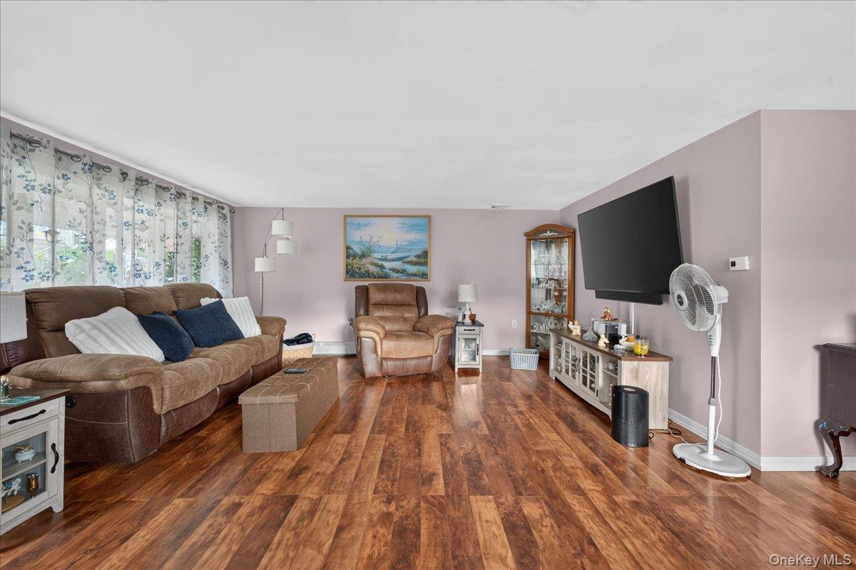 48 Silver Street – For Sale photo 4