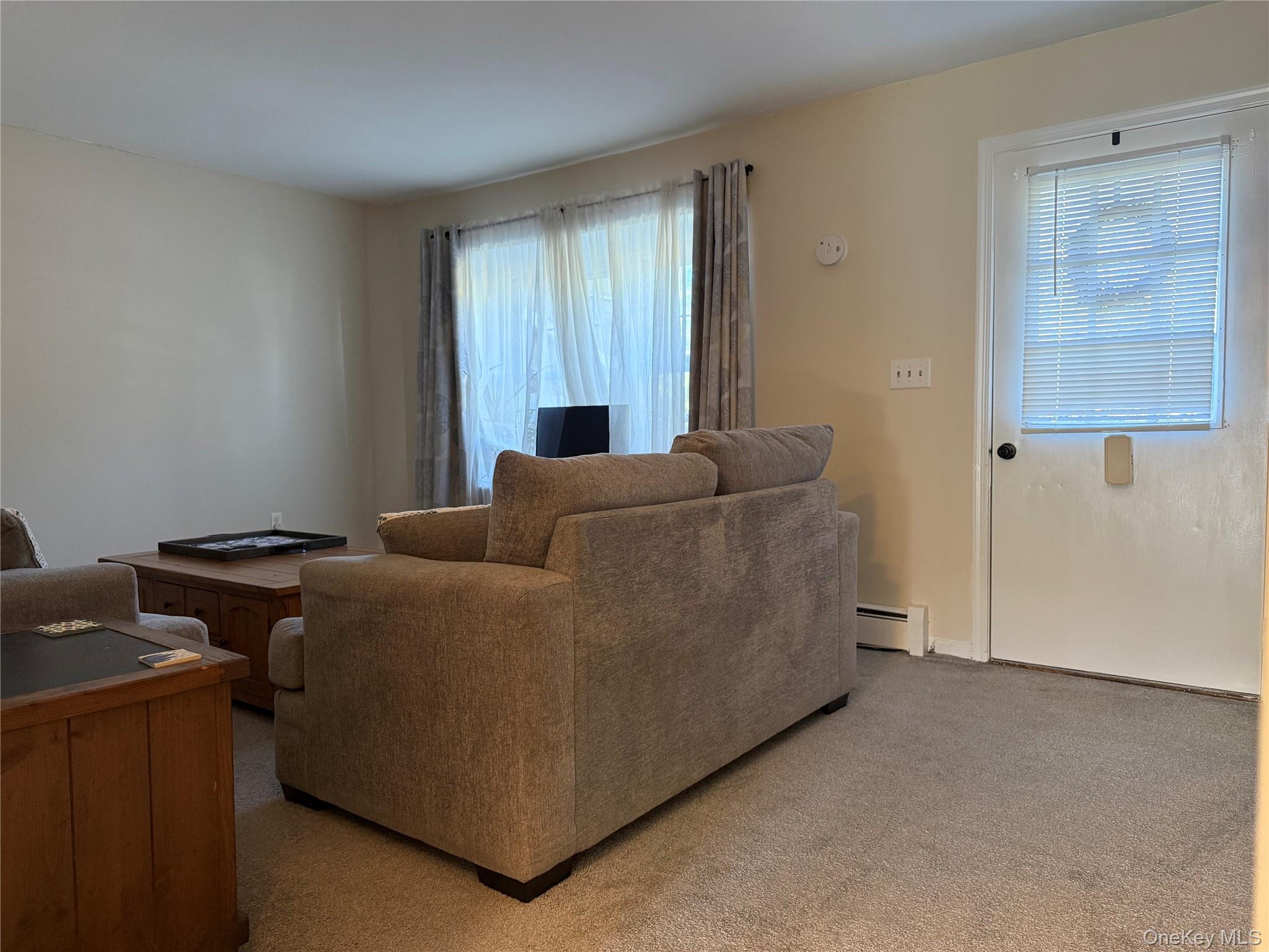 274 Hooker Avenue, Unit B3 photo 4