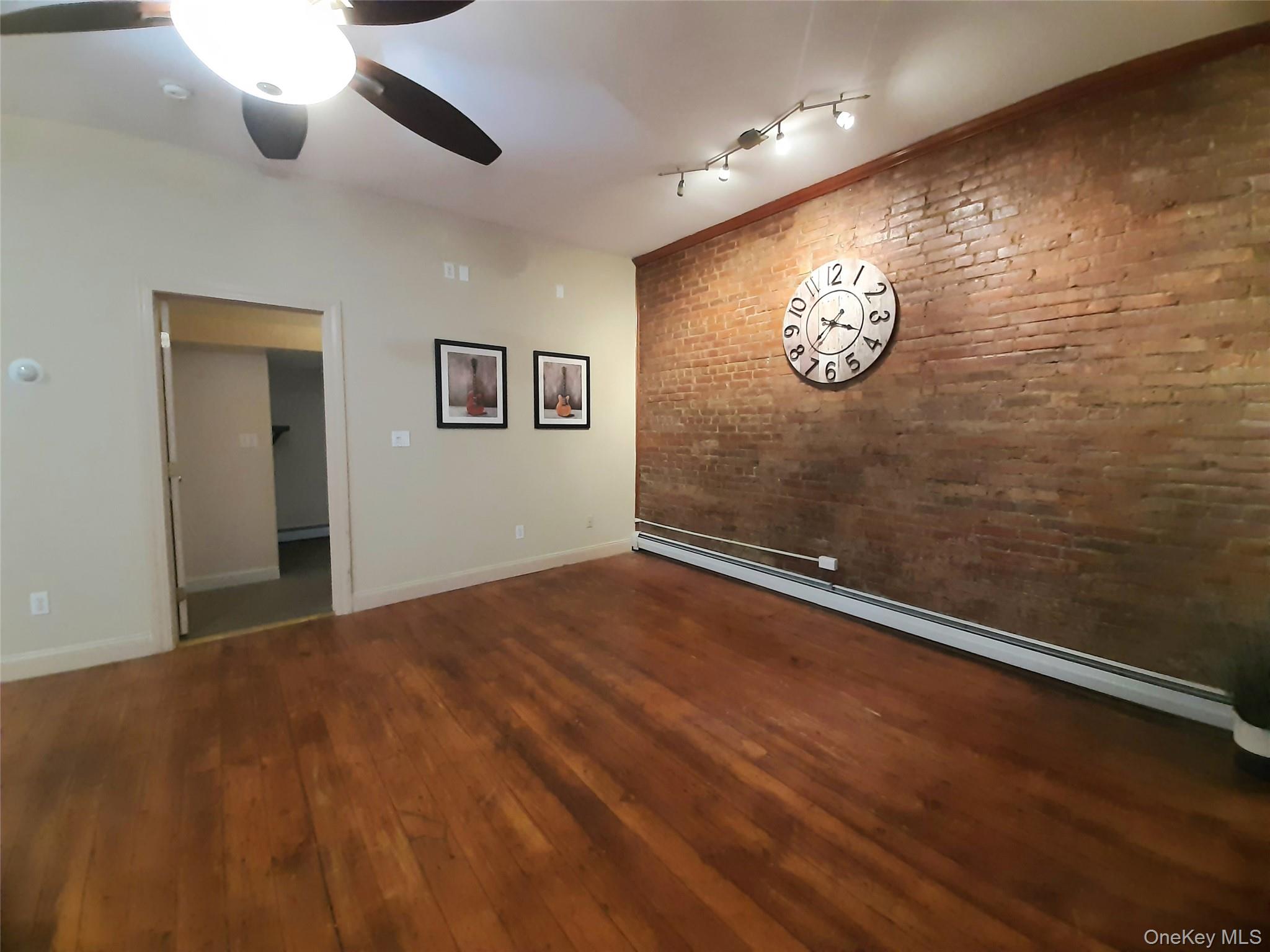 2649 E Main Street – For Rent