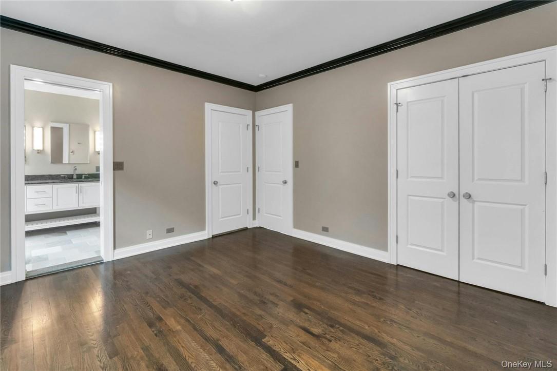 26 E Parkway, Unit 11S photo 10