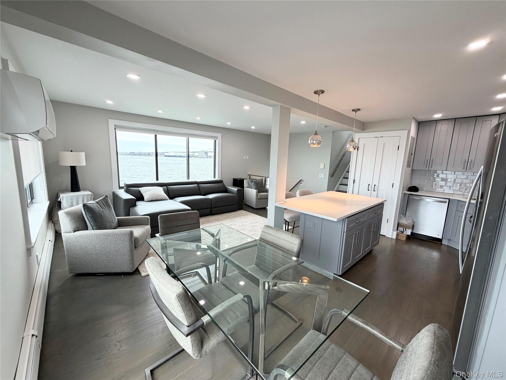 15419 Riverside Drive, Unit 24B photo 10