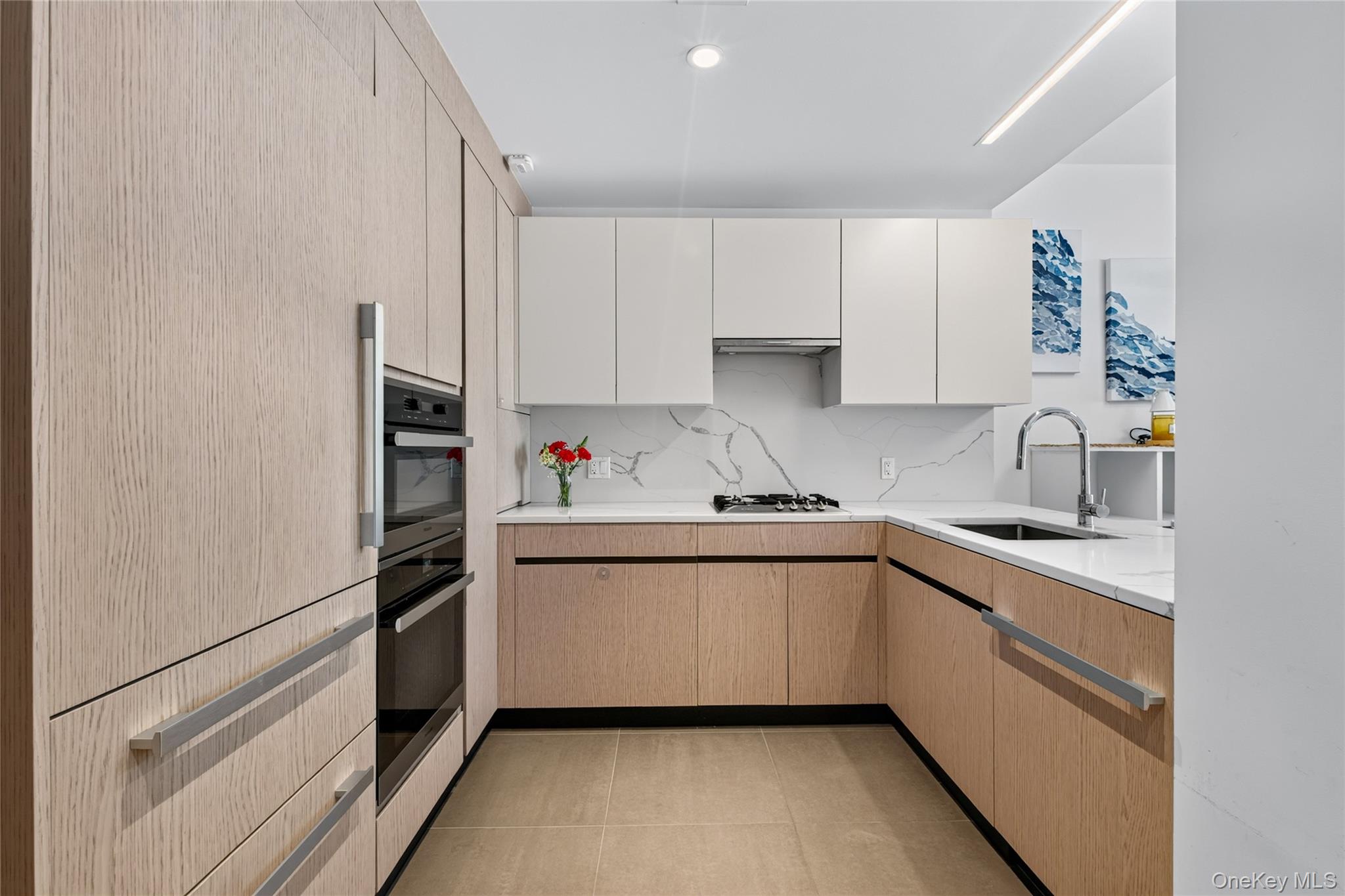 13327 39th Avenue, Unit 9F photo 8