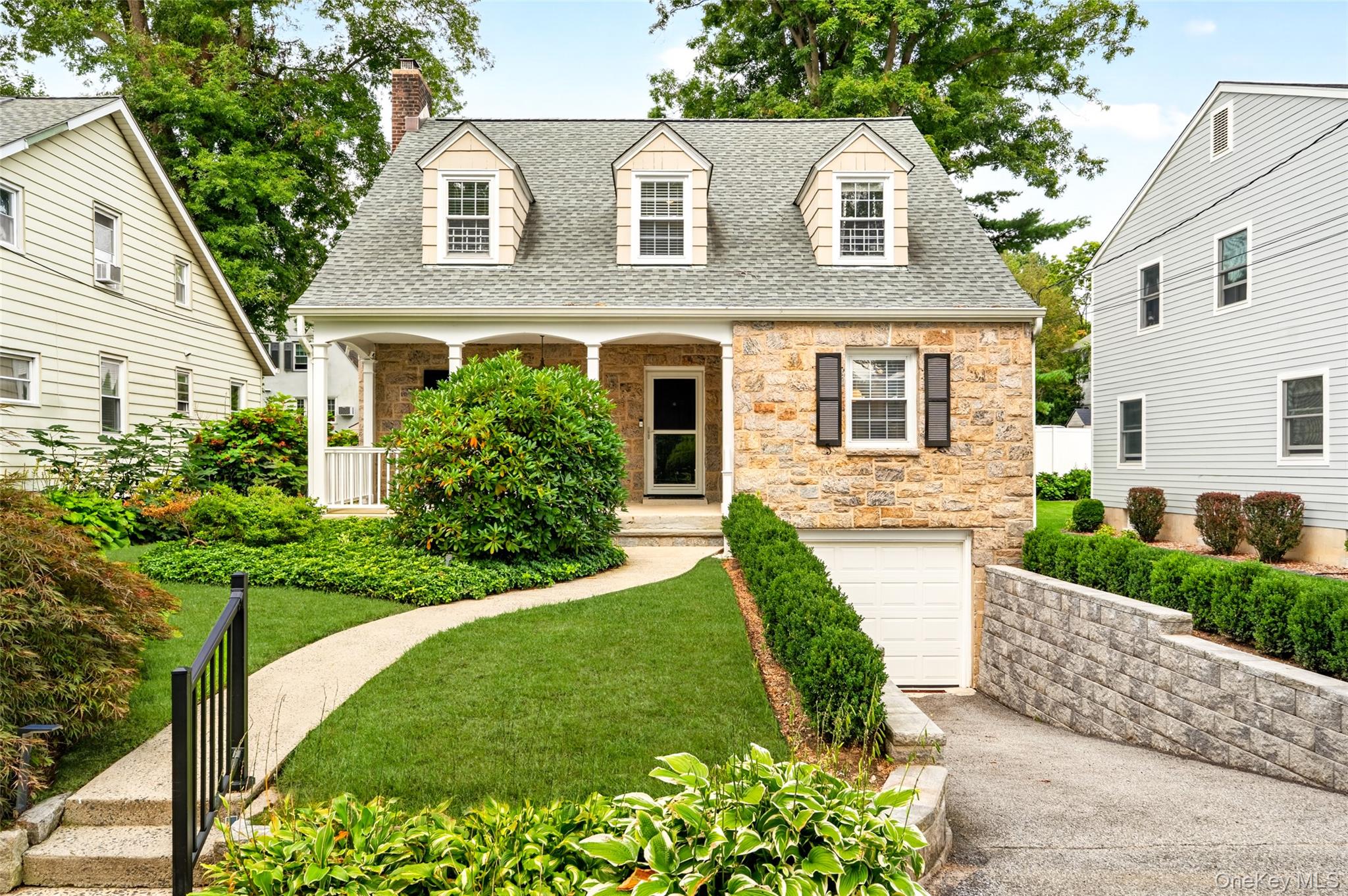 34 Smith Avenue – For Sale
