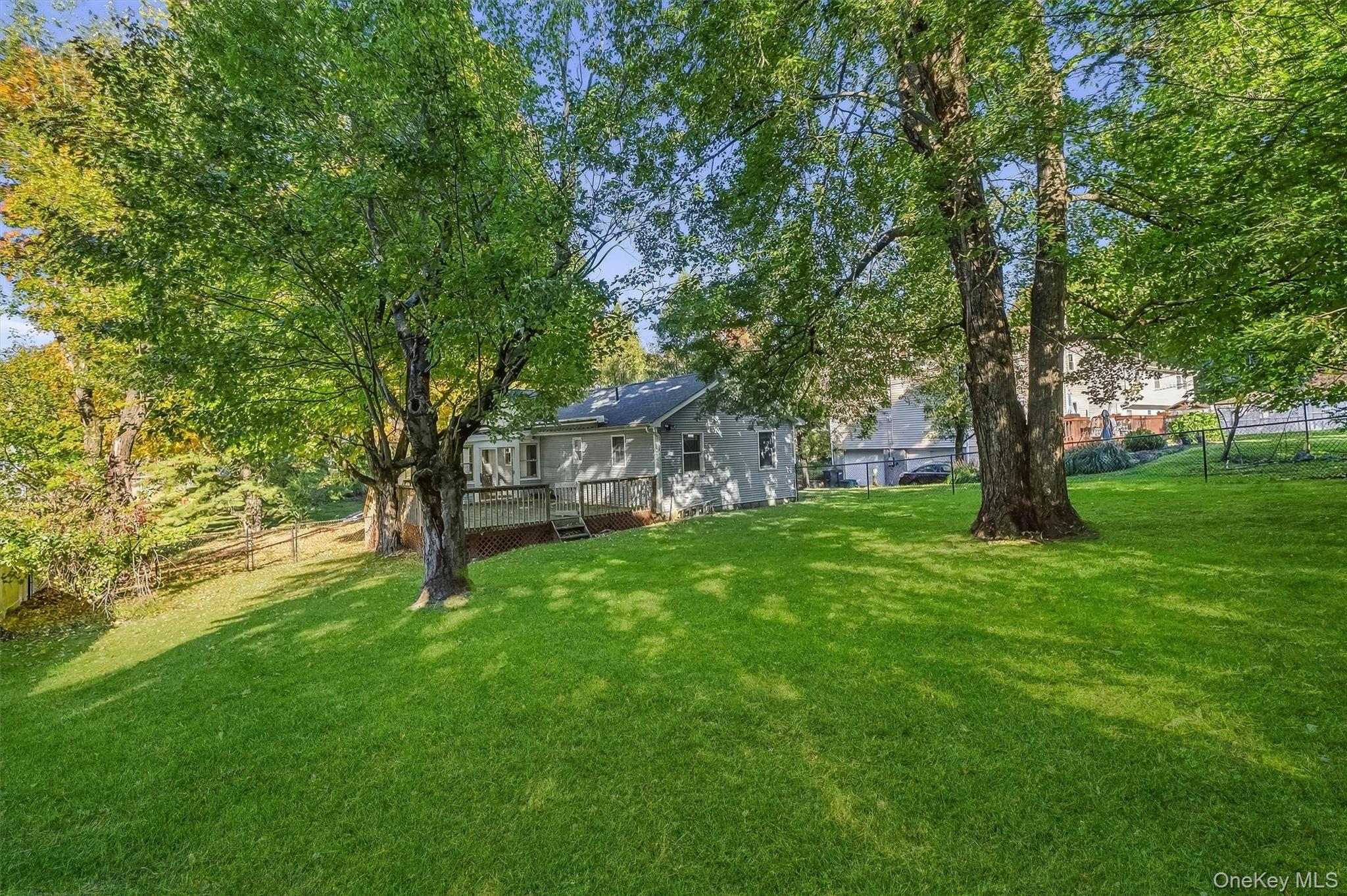 514 Round Lake Park Road – For Sale photo 24