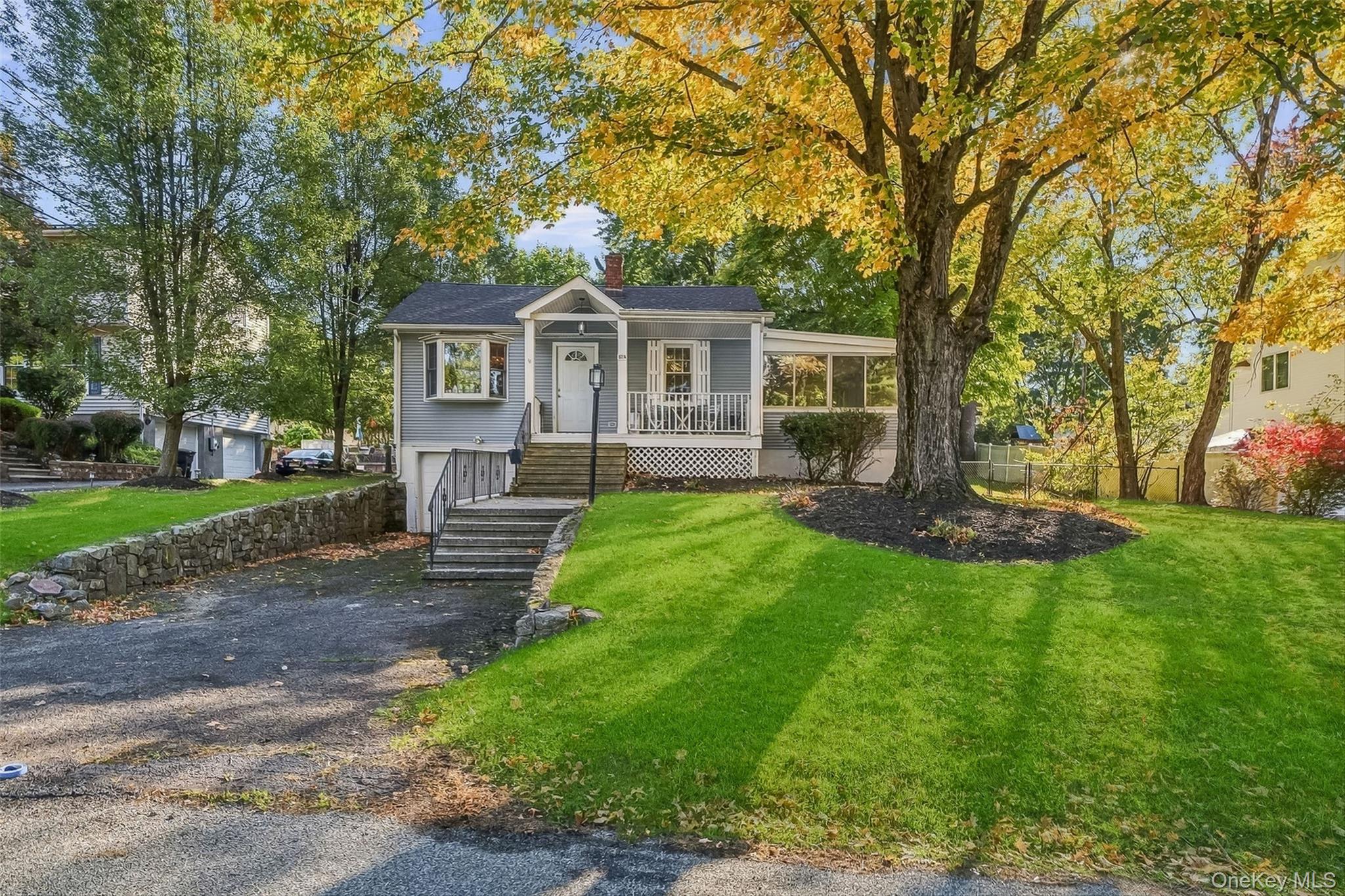514 Round Lake Park Road – For Sale photo 4