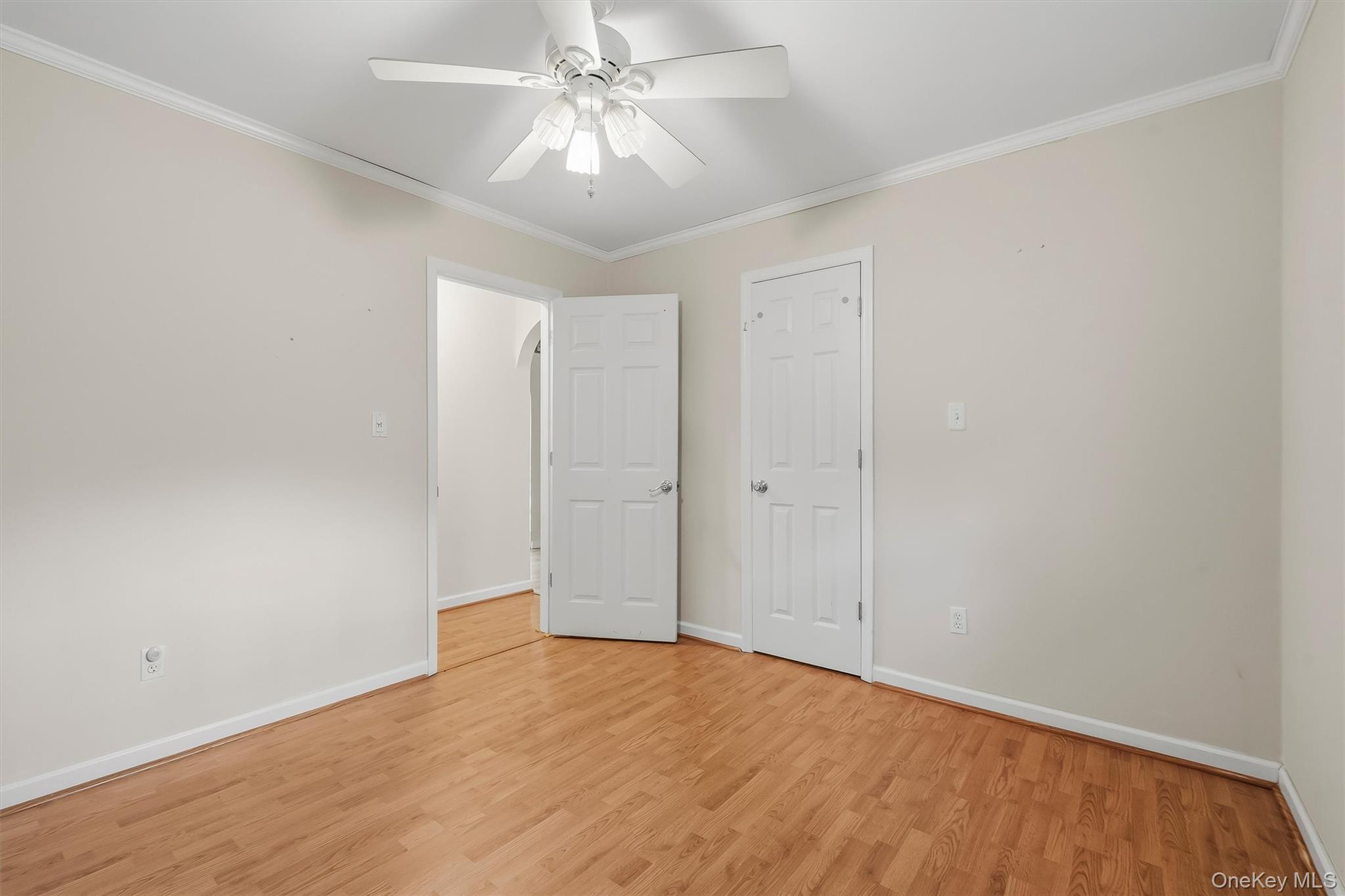 514 Round Lake Park Road – For Sale photo 17