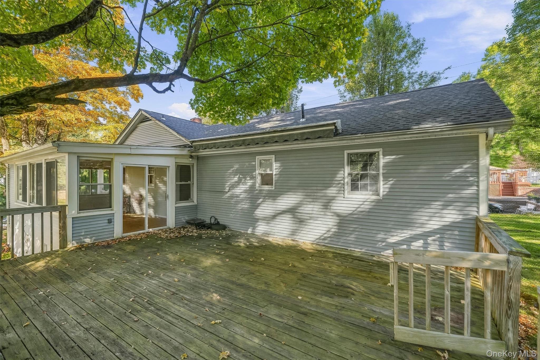 514 Round Lake Park Road – For Sale photo 21