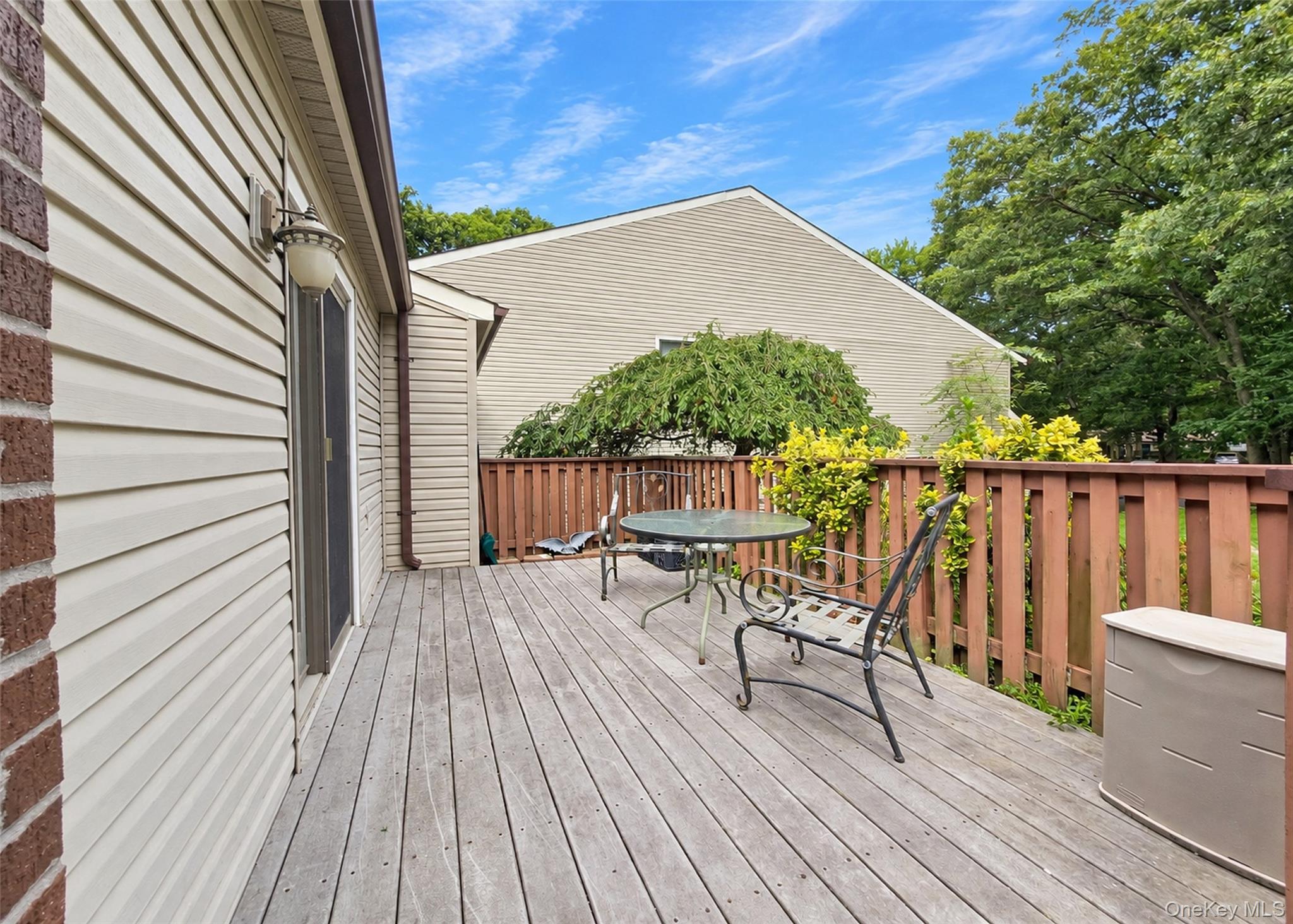 810 Woodland Court – For Sale photo 25