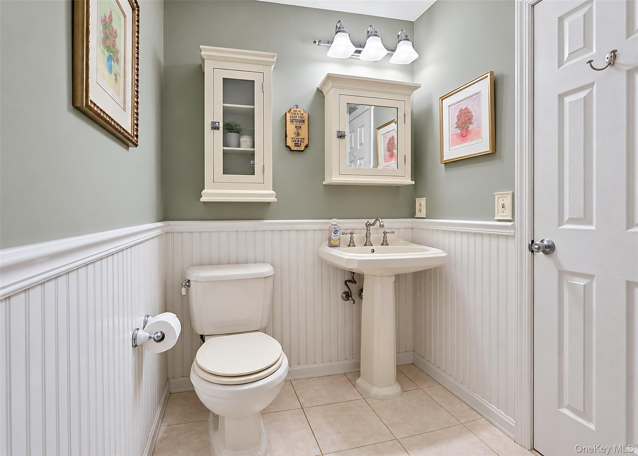 810 Woodland Court – For Sale photo 23