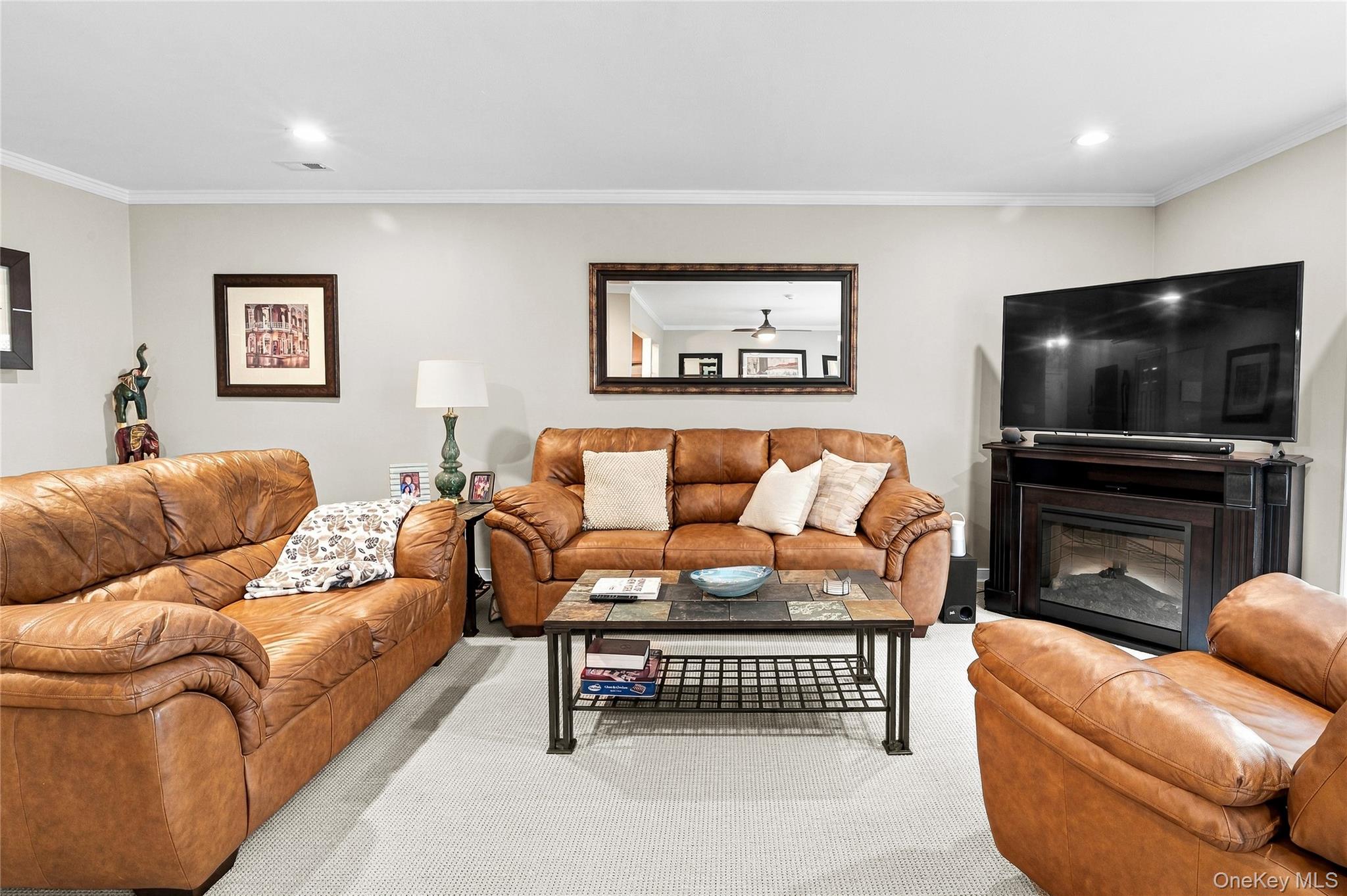 170 Thomas Lane – For Sale photo 8