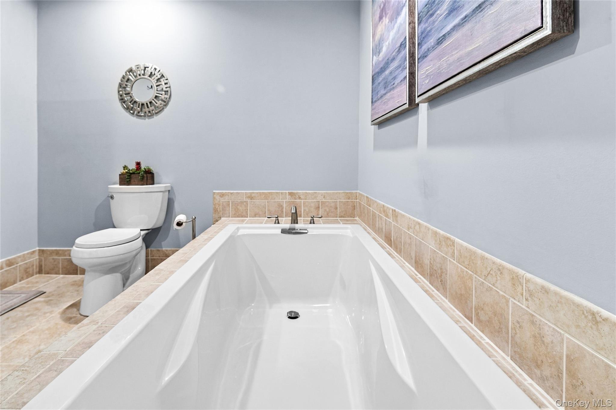 170 Thomas Lane – For Sale photo 25