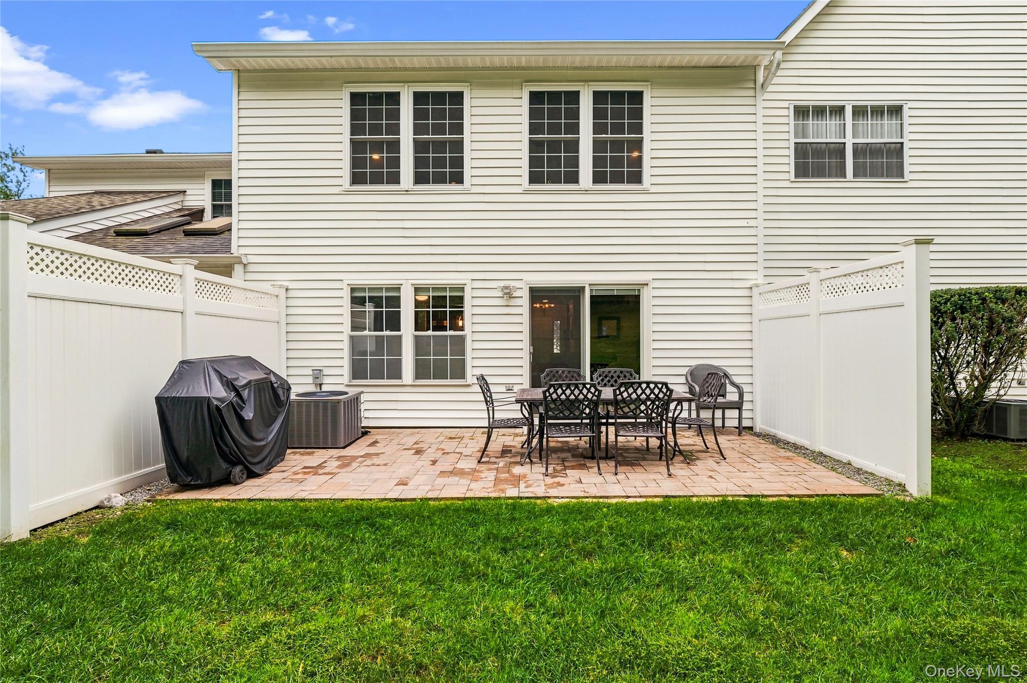 170 Thomas Lane – For Sale photo 33