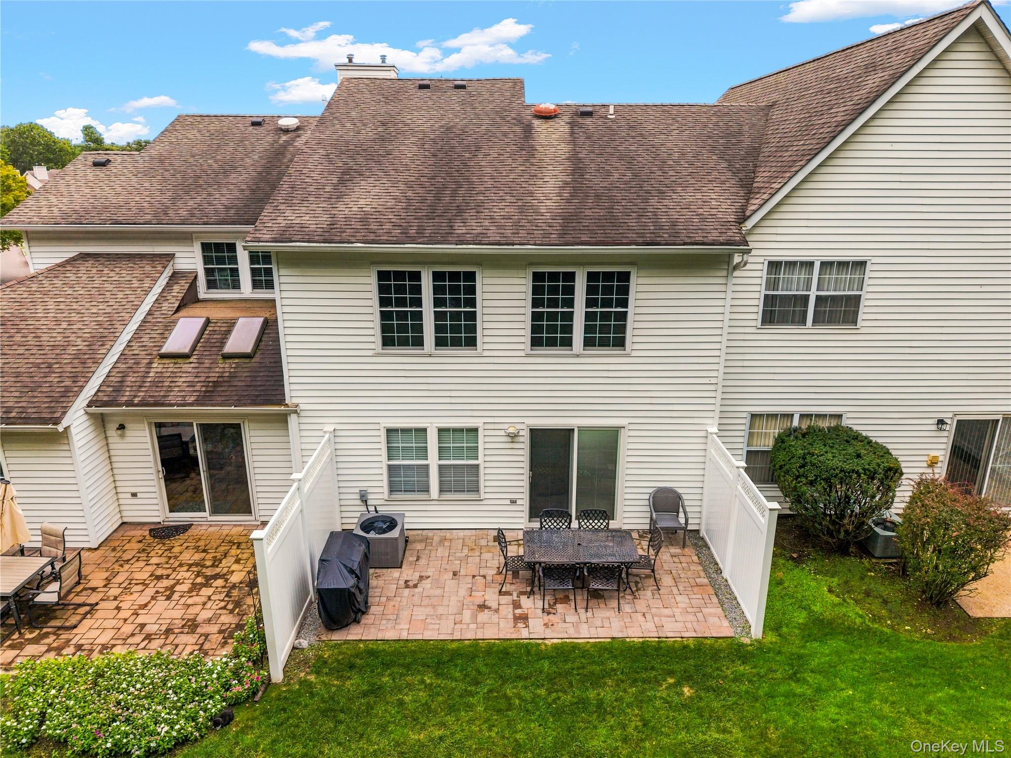 170 Thomas Lane – For Sale photo 44